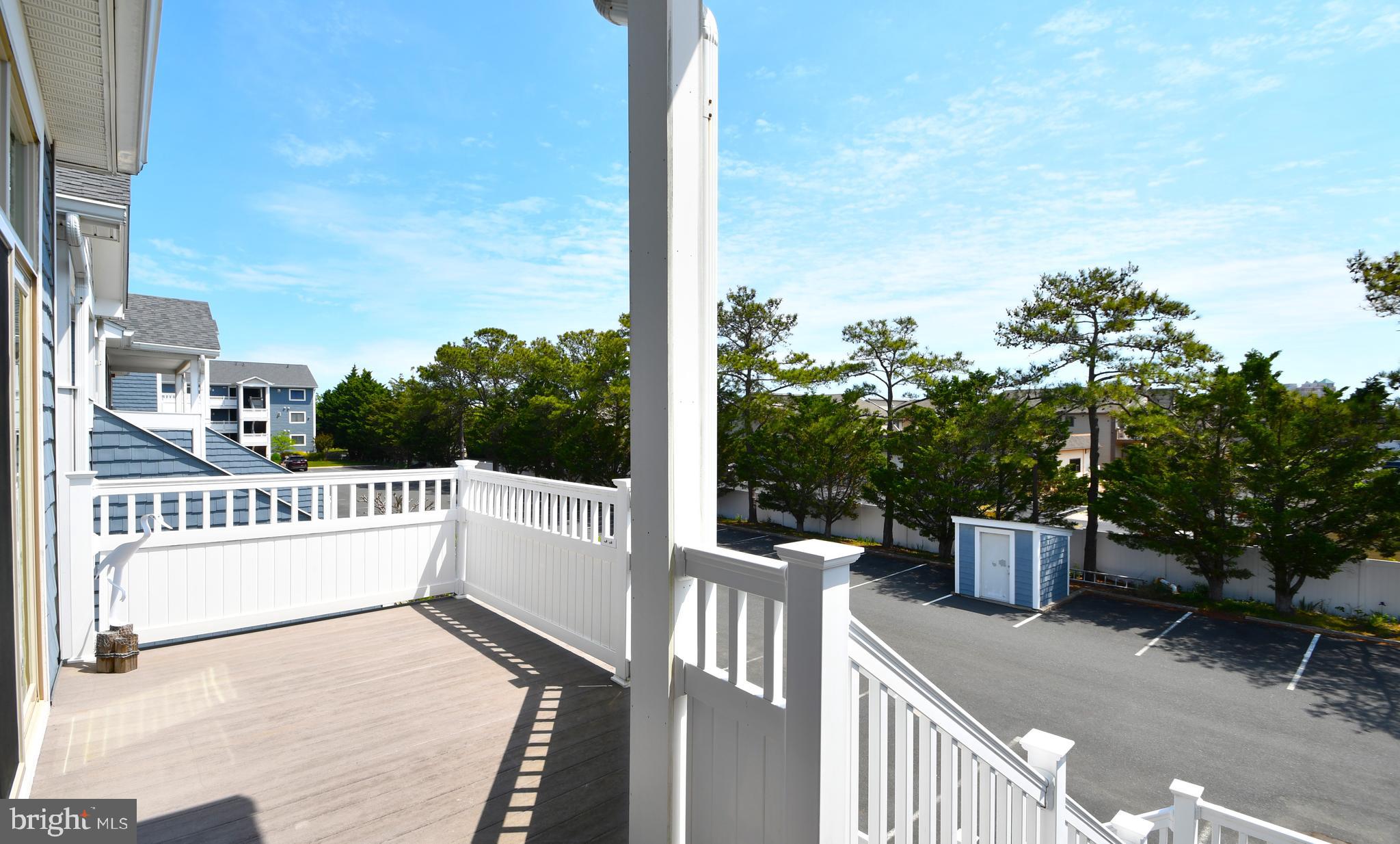 HERON HARBOUR - Residential