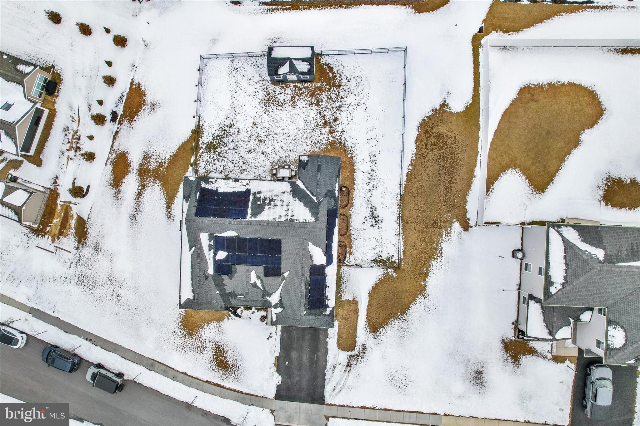 WINDY HEIGHTS, THE NEW - Residential