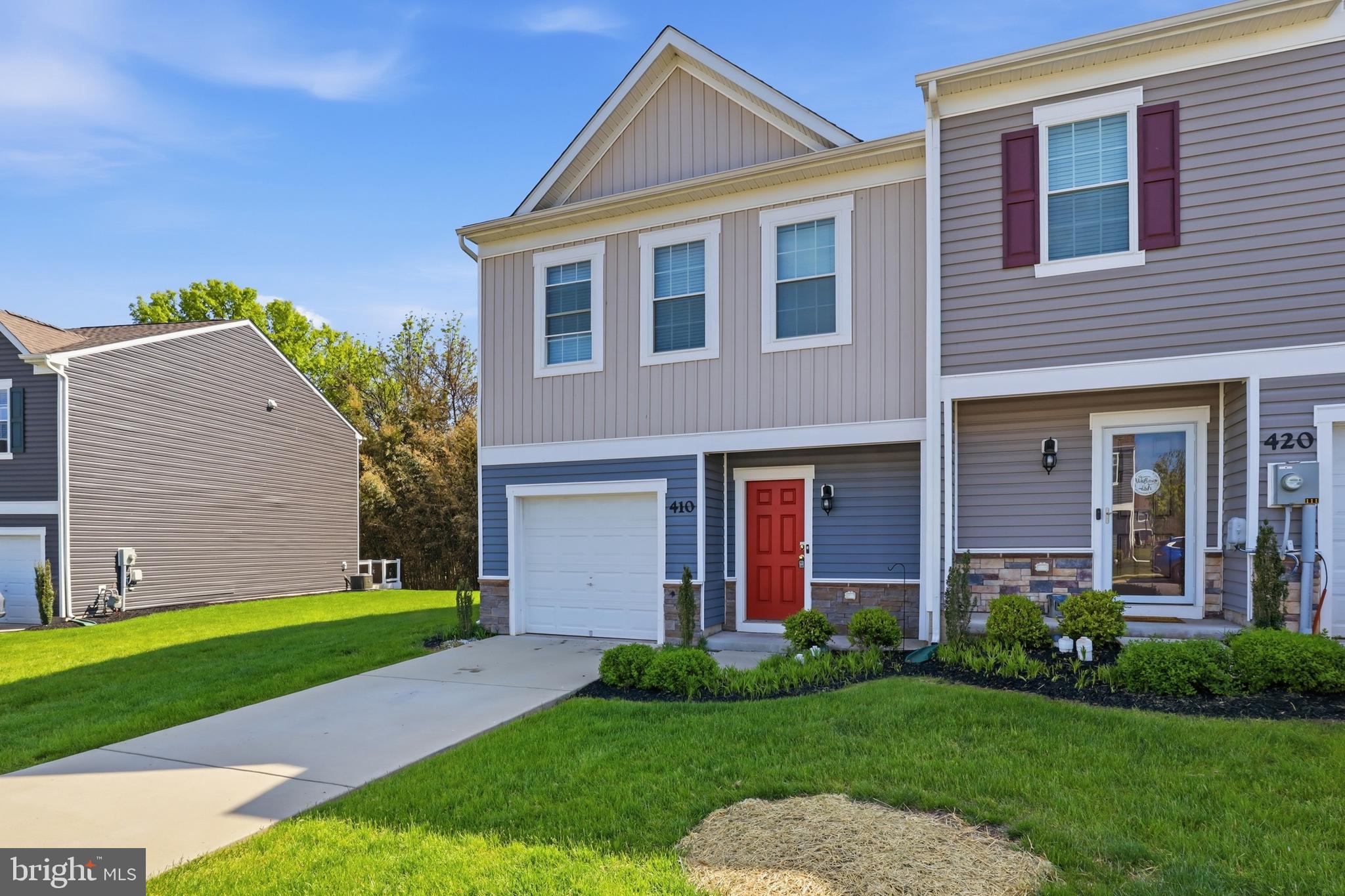410 MAPLE RUN DRIVE