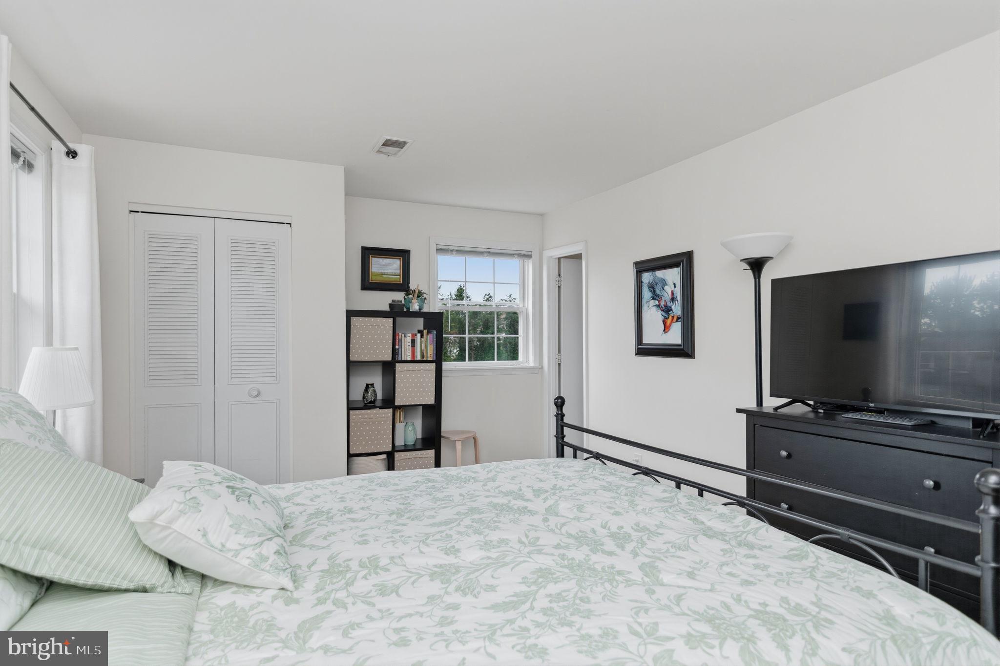 BROOKSIDE - Residential