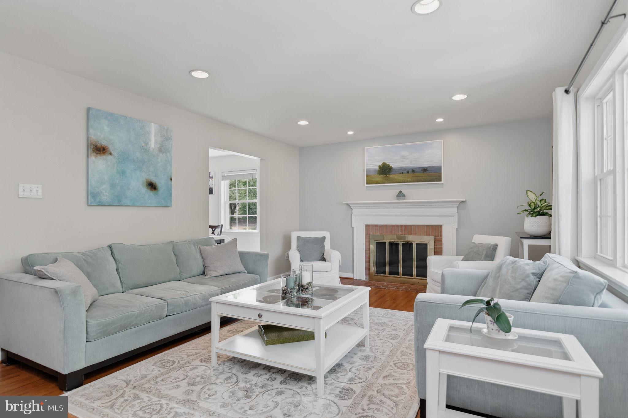 BROOKSIDE - Residential