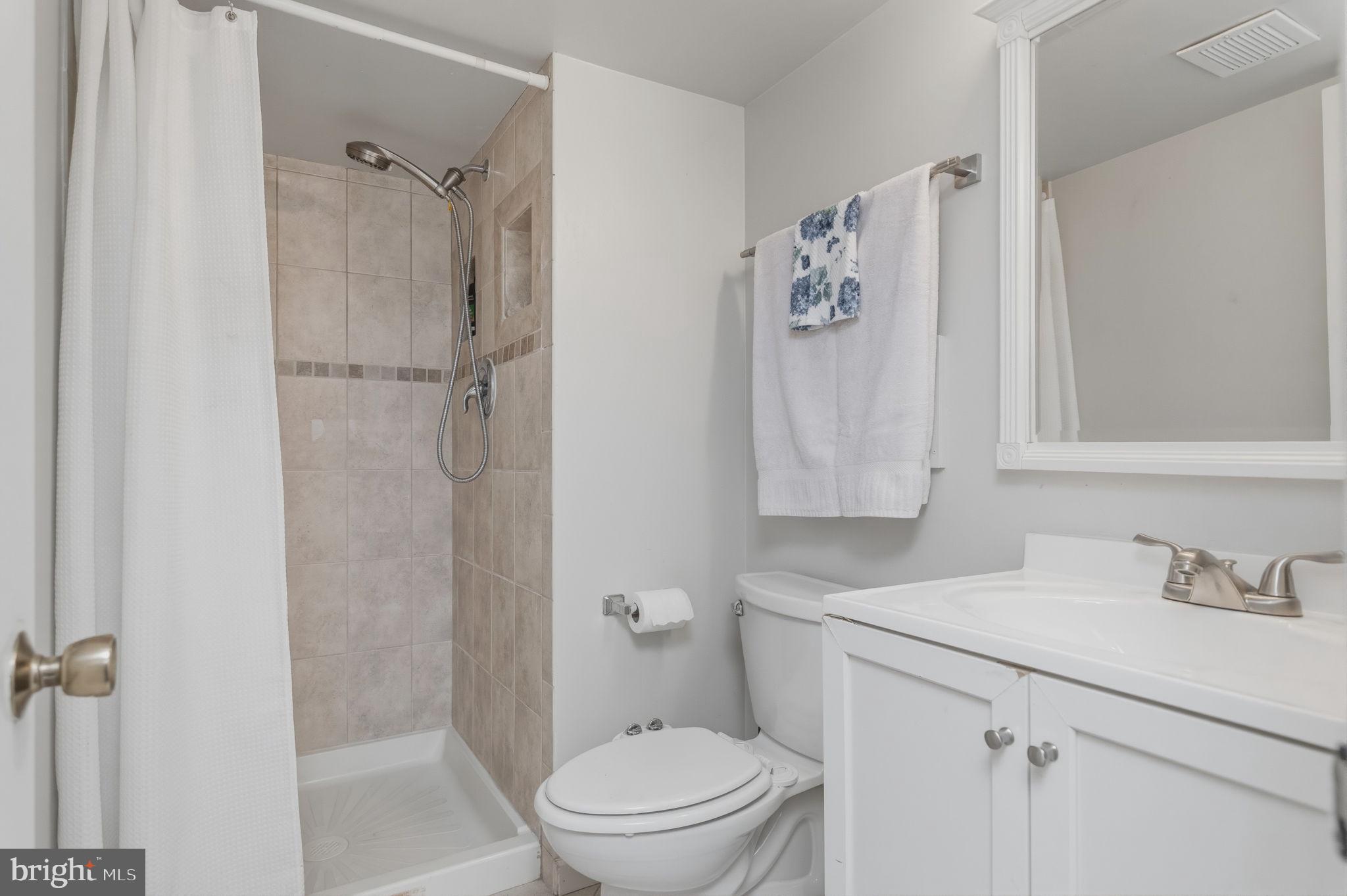 BROOKSIDE - Residential