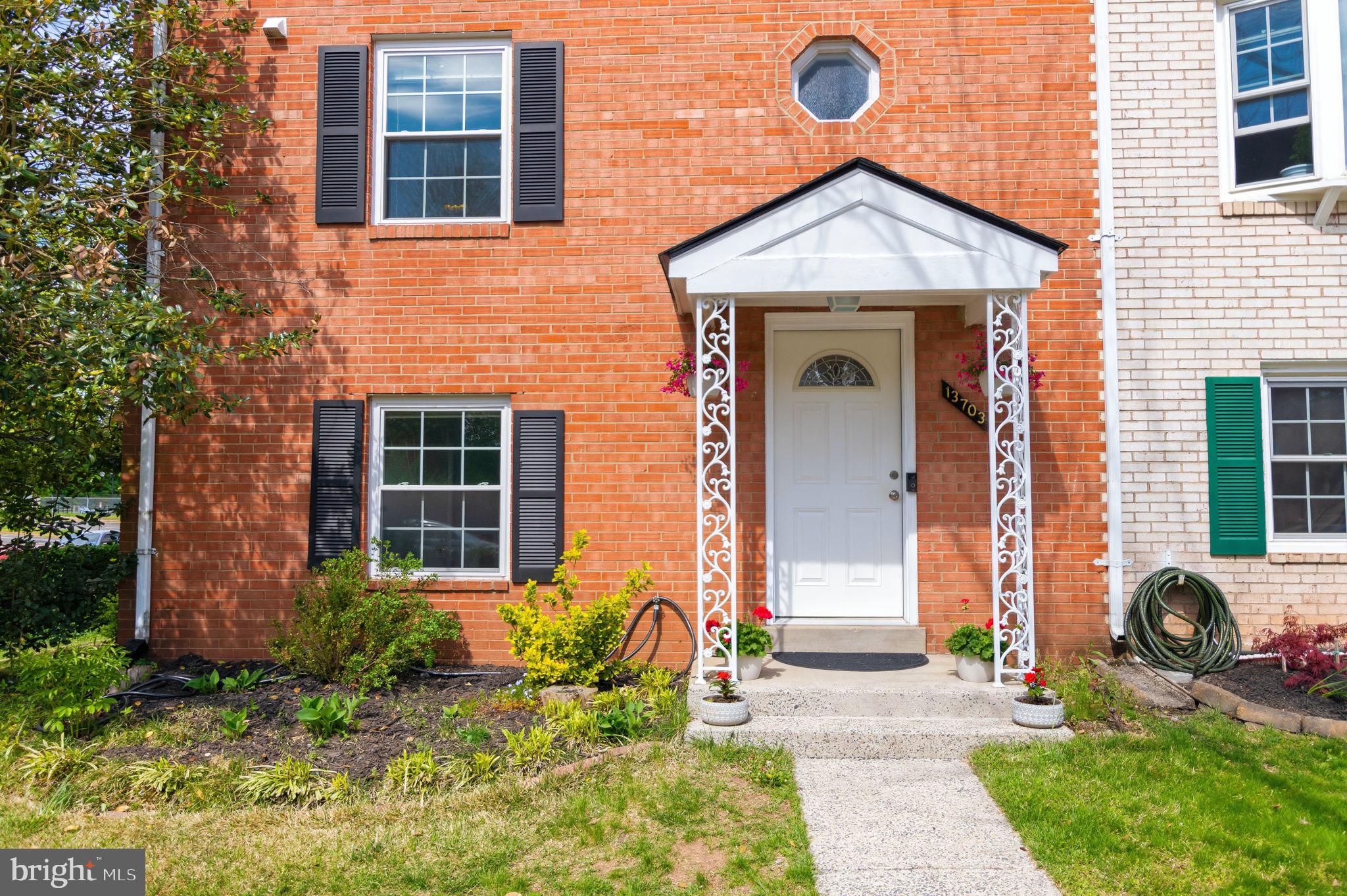 BROOKSIDE - Residential