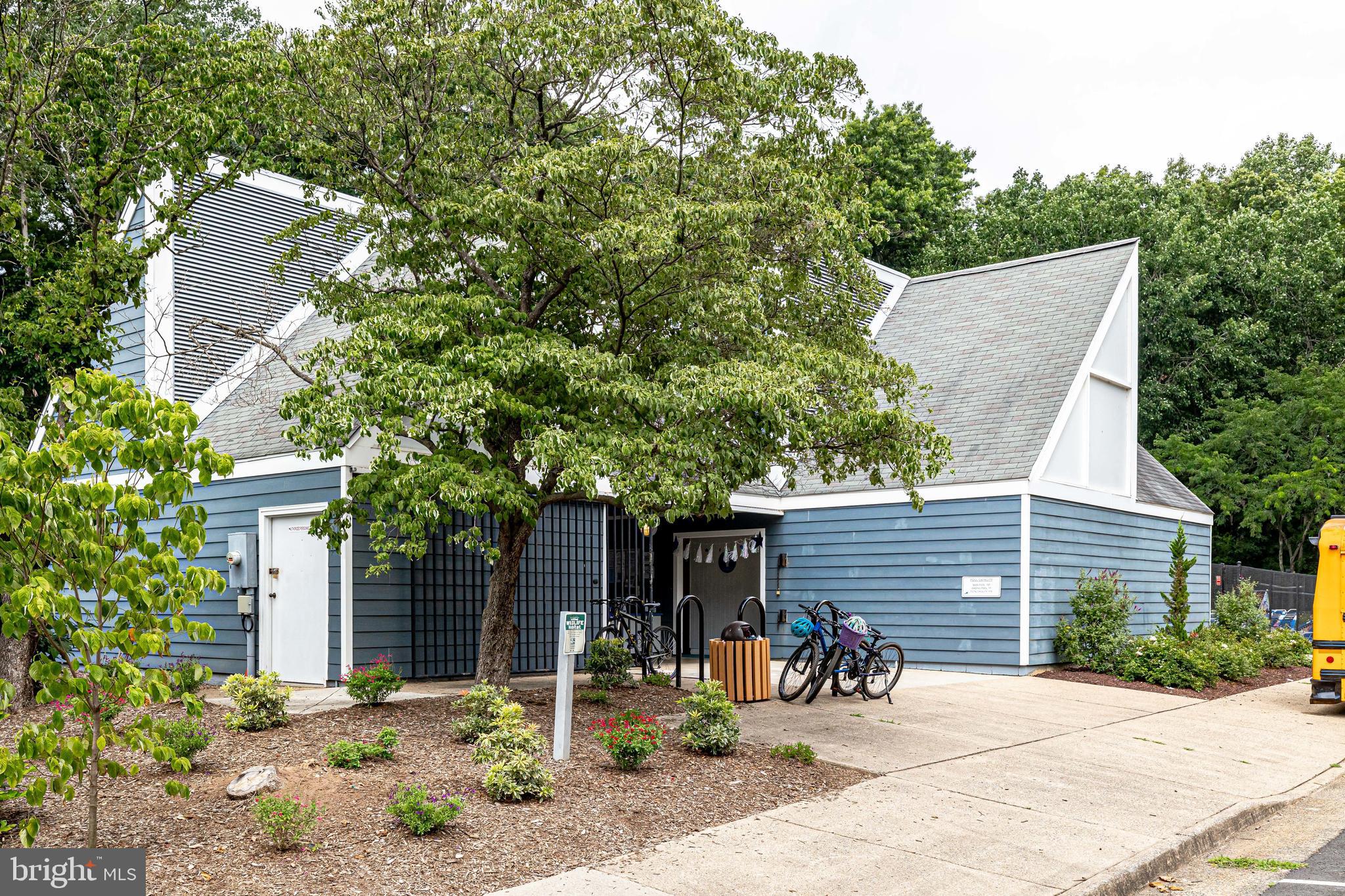 CARRIAGE GATE - Residential