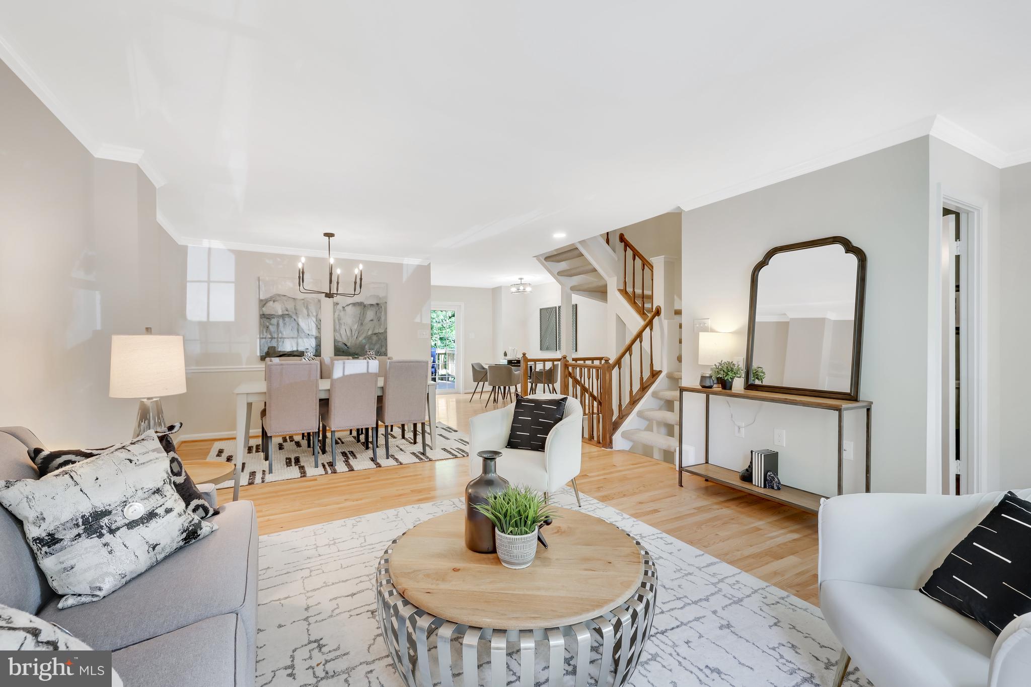 CARRIAGE GATE - Residential