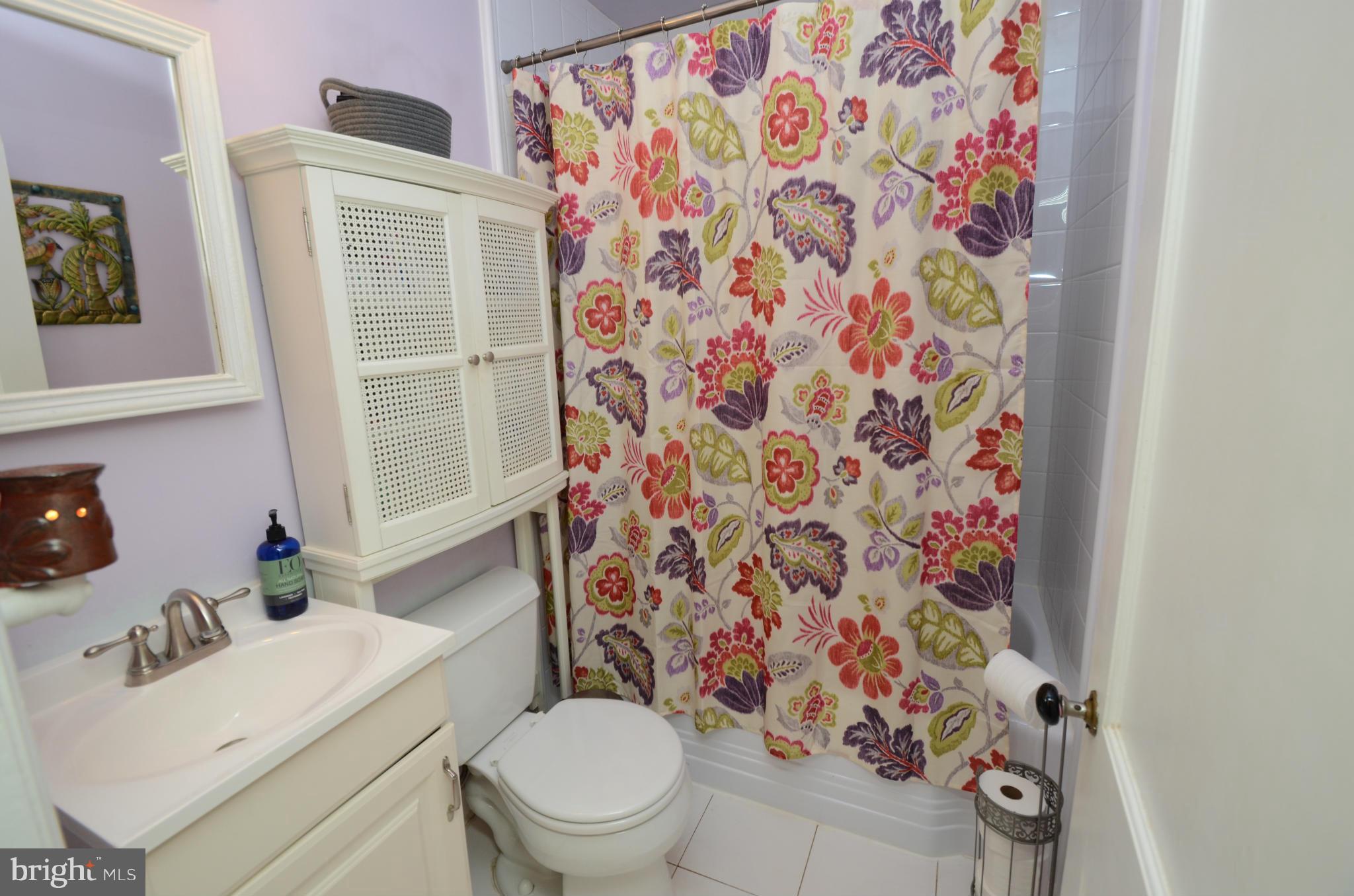 ELMWOOD - Residential