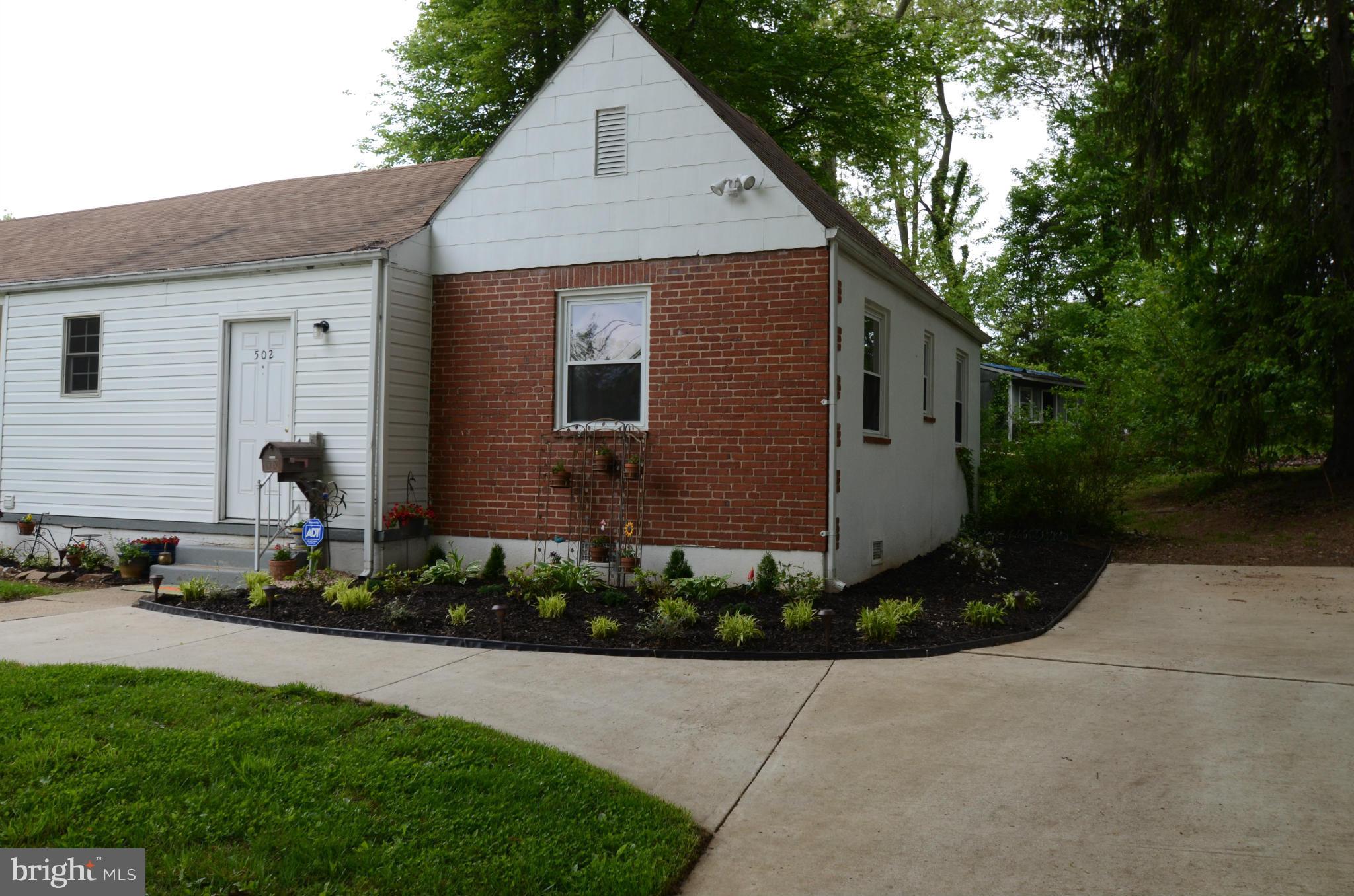 ELMWOOD - Residential