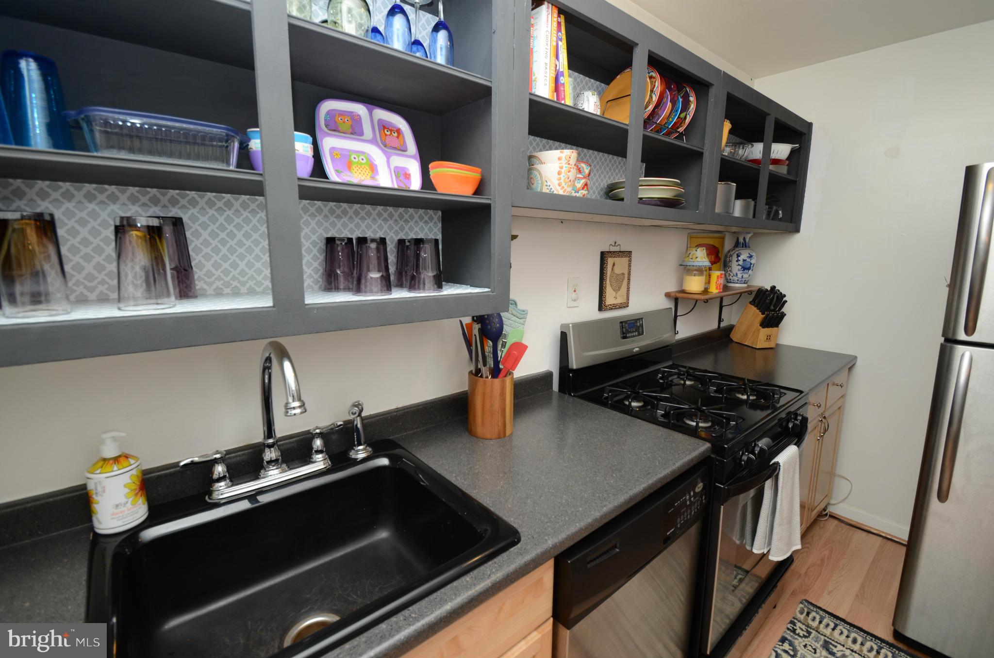 ELMWOOD - Residential