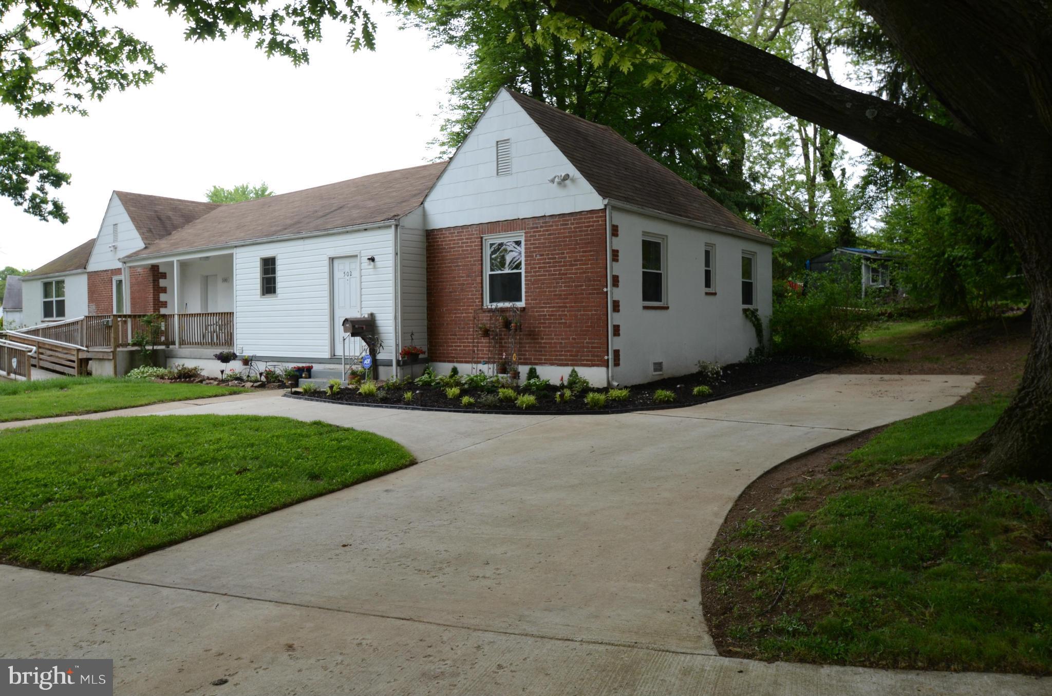 ELMWOOD - Residential