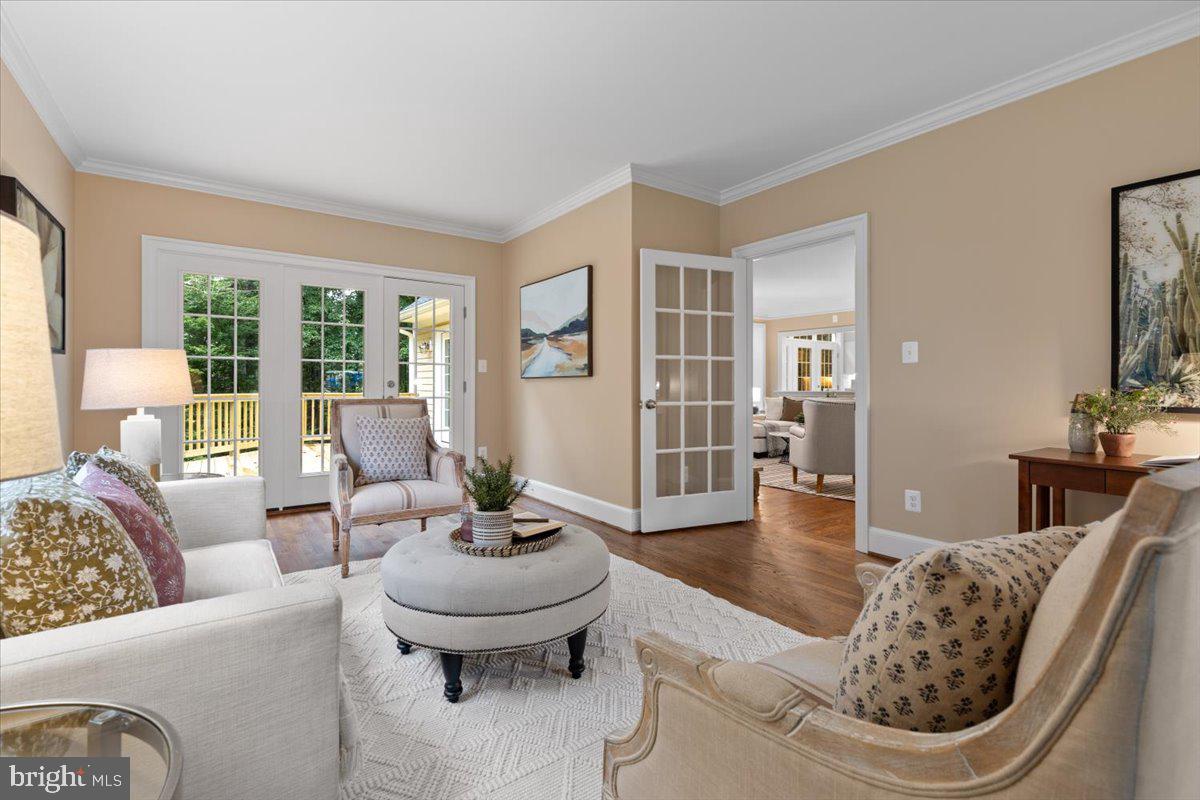 CROSSPOINTE - Residential