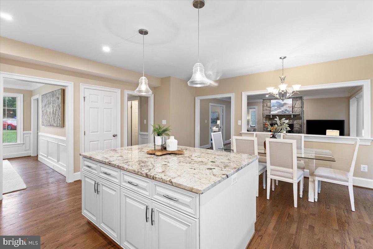 CROSSPOINTE - Residential