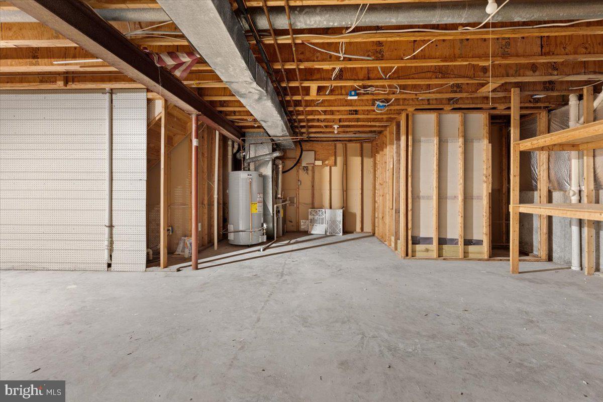 CROSSPOINTE - Residential