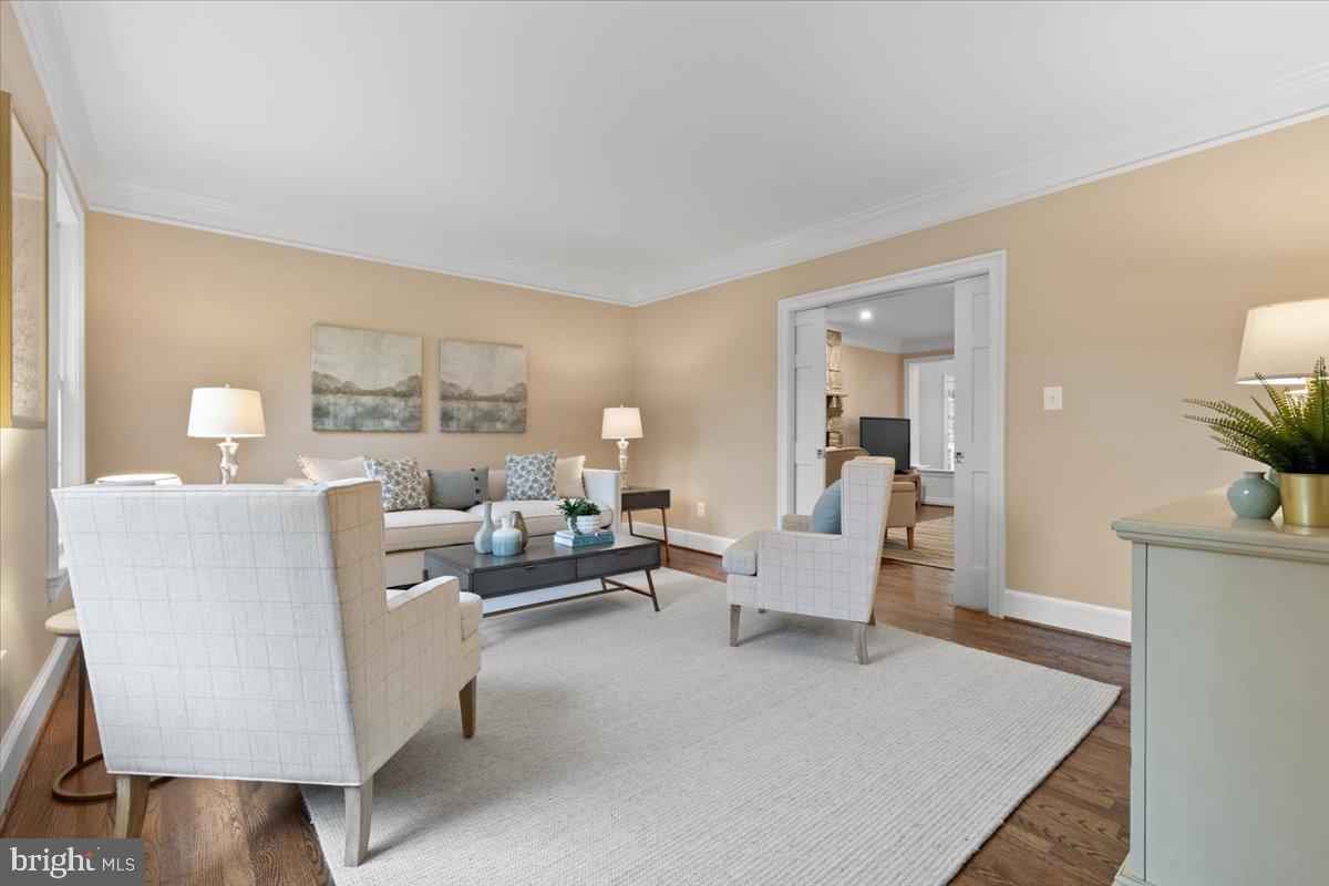 CROSSPOINTE - Residential