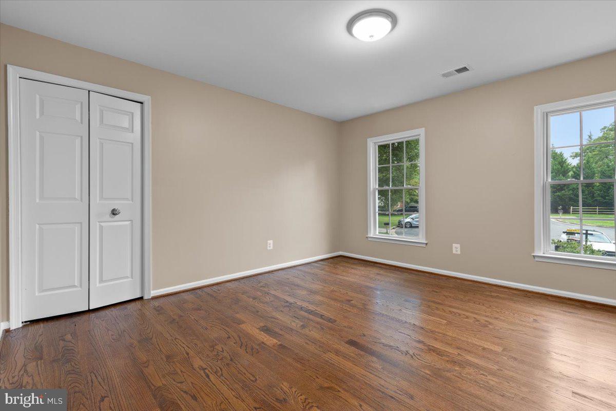 CROSSPOINTE - Residential