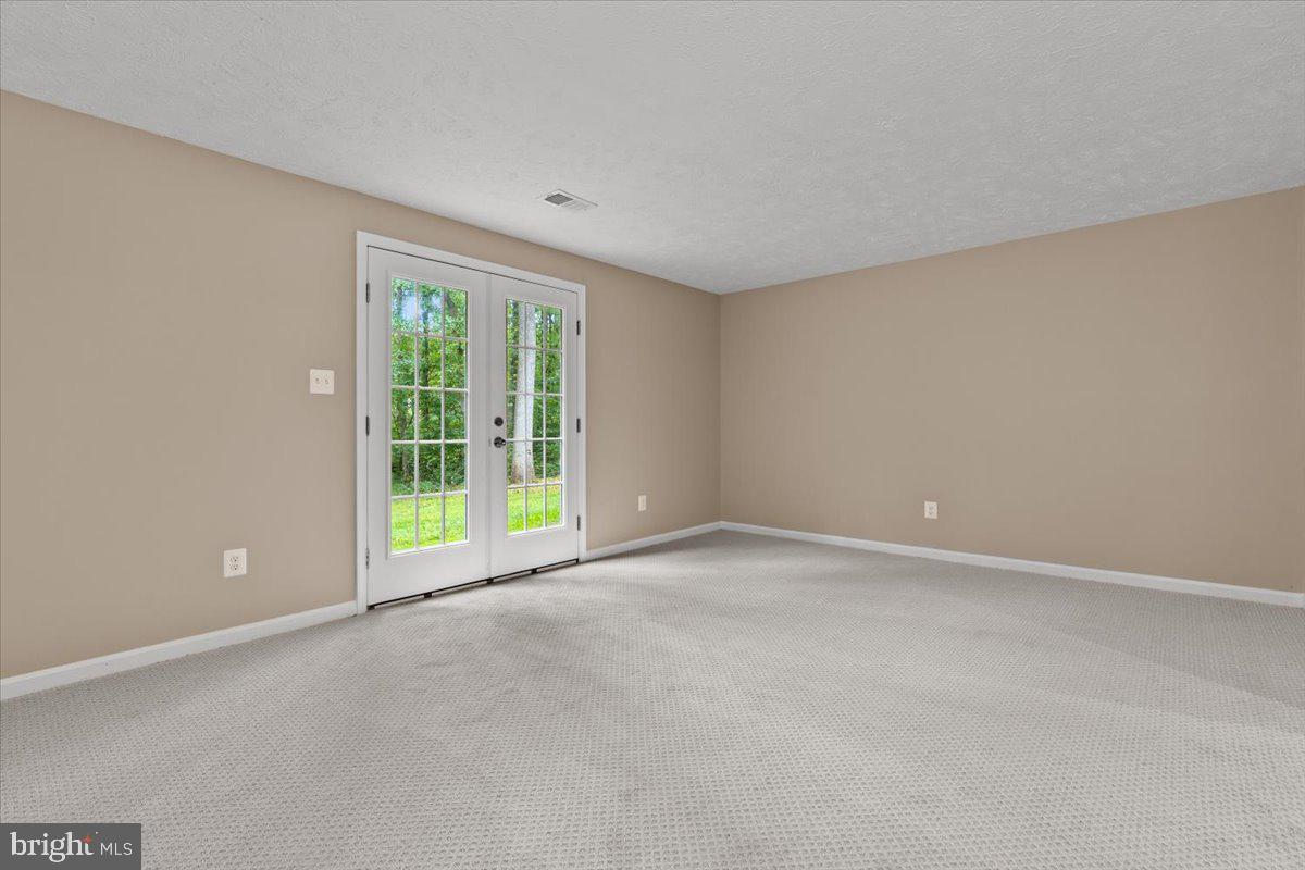 CROSSPOINTE - Residential