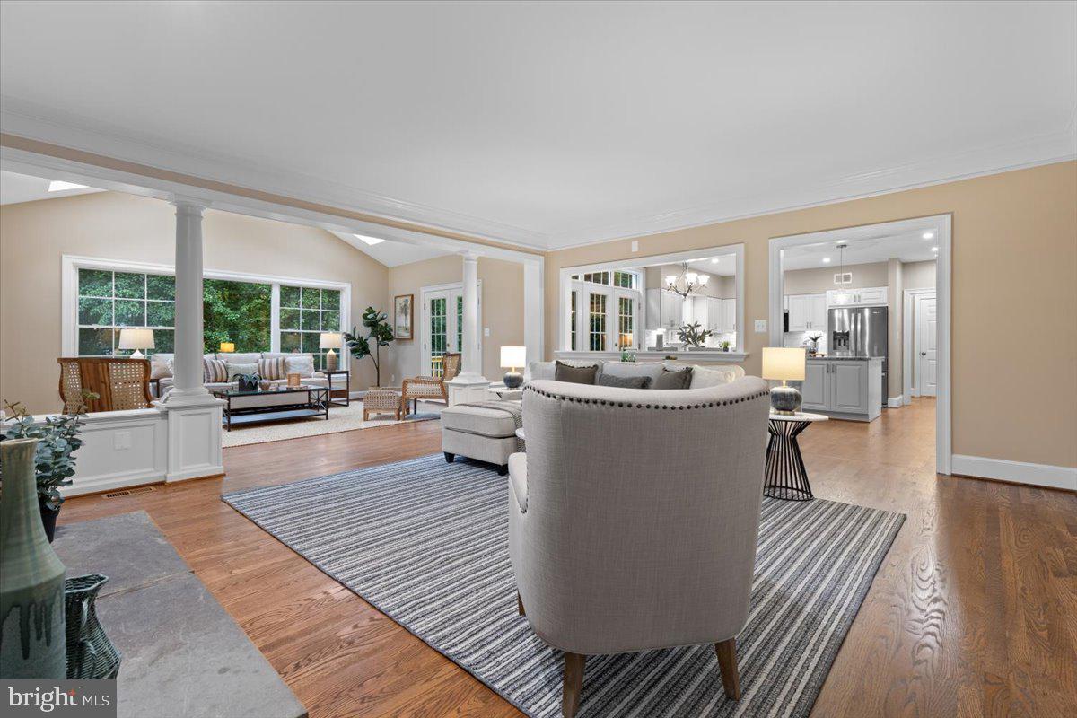 CROSSPOINTE - Residential