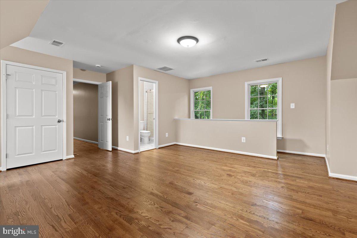 CROSSPOINTE - Residential