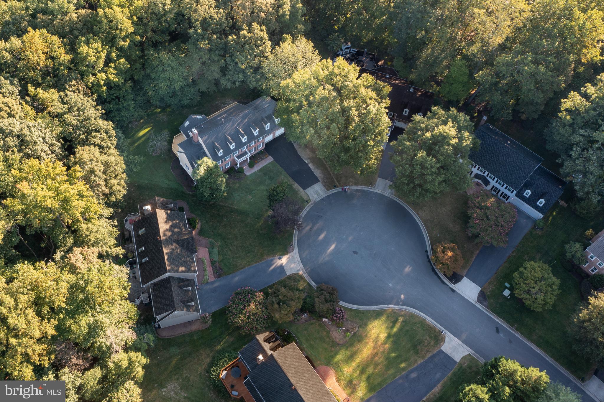 CROSSPOINTE - Residential