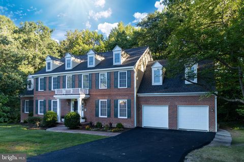 8600 LARKHAVEN TERRACE FAIRFAX STATION VA 22039