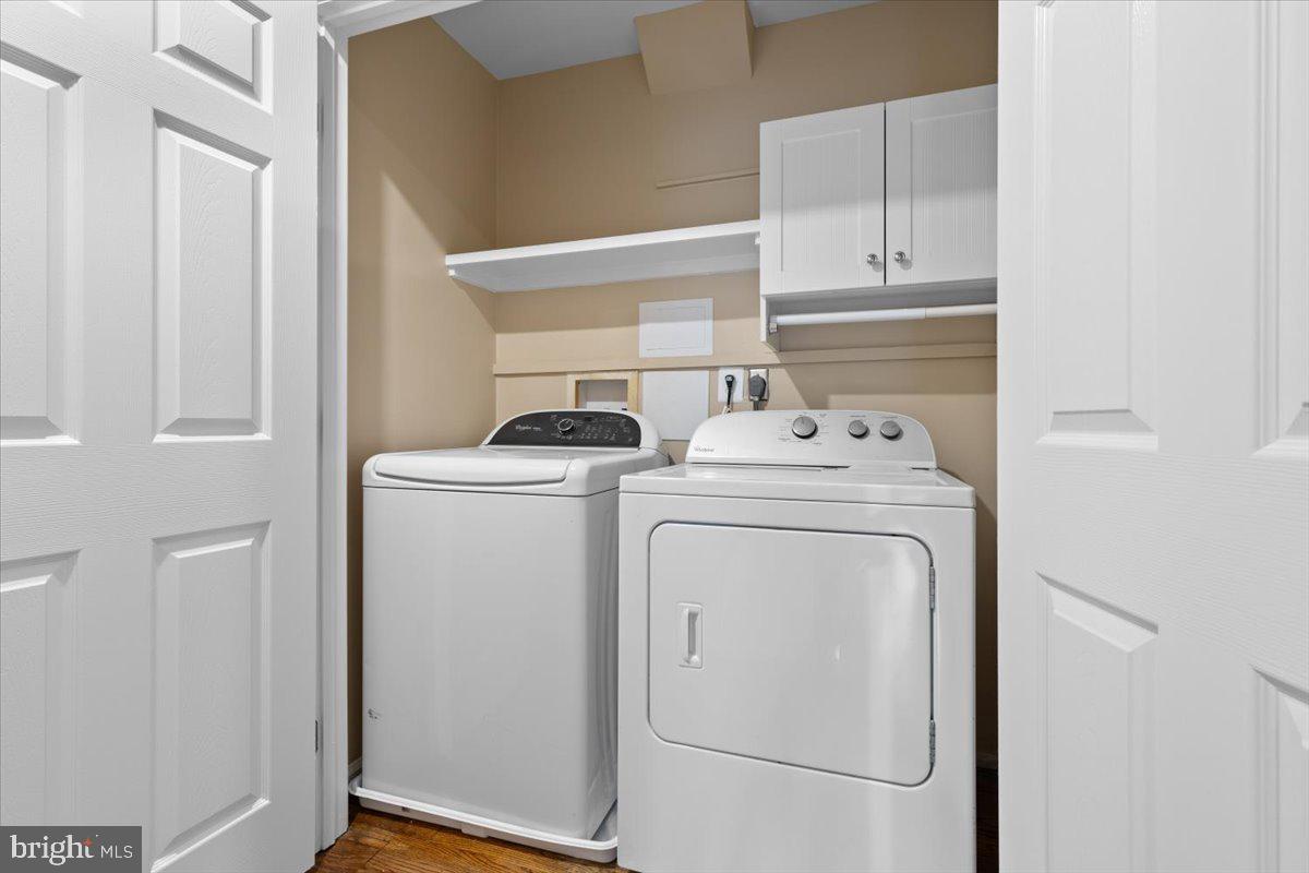 CROSSPOINTE - Residential