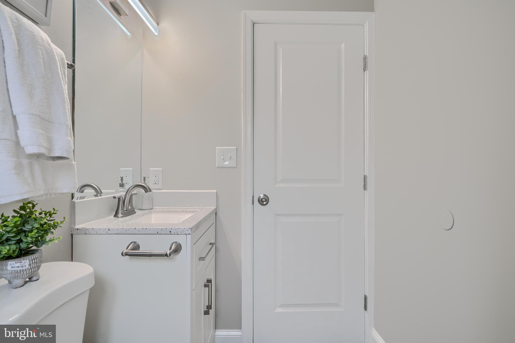 MIDDLESEX - Residential