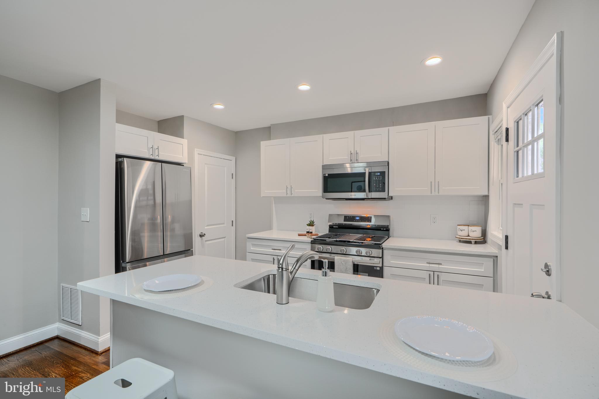 MIDDLESEX - Residential