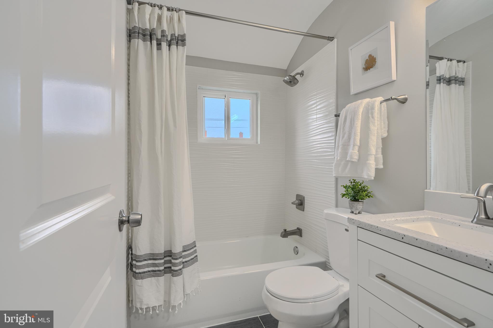 MIDDLESEX - Residential