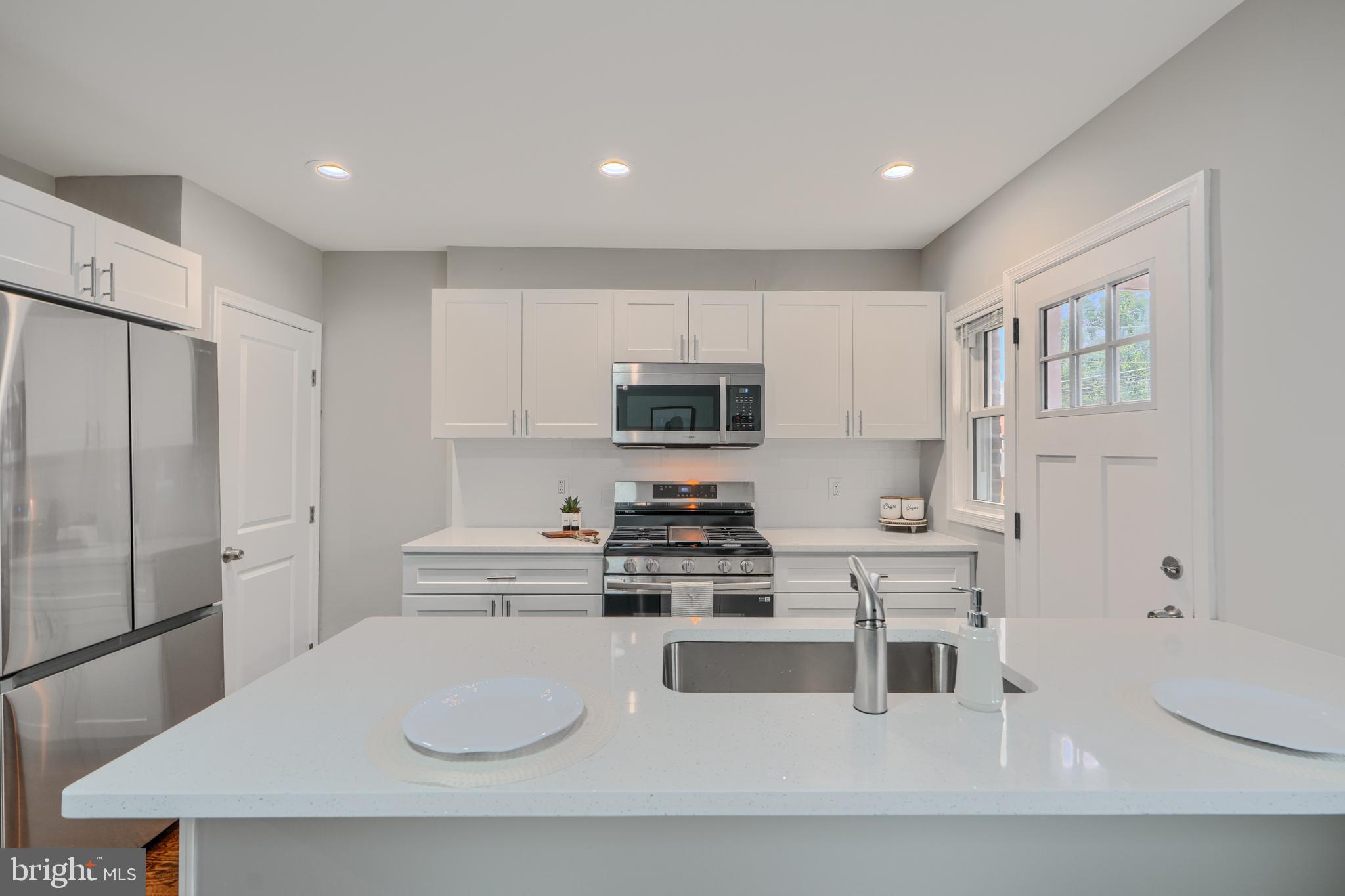 MIDDLESEX - Residential