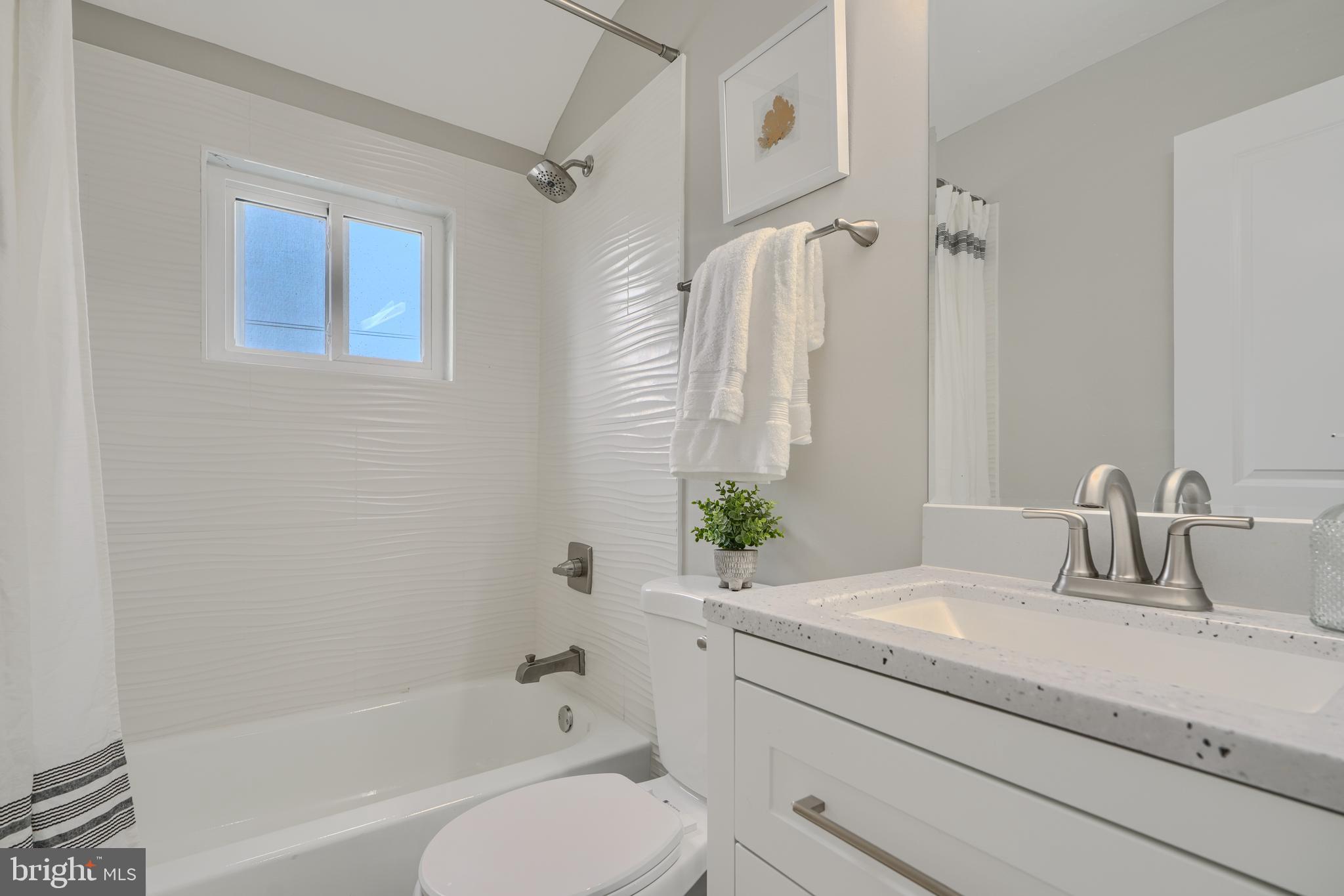 MIDDLESEX - Residential