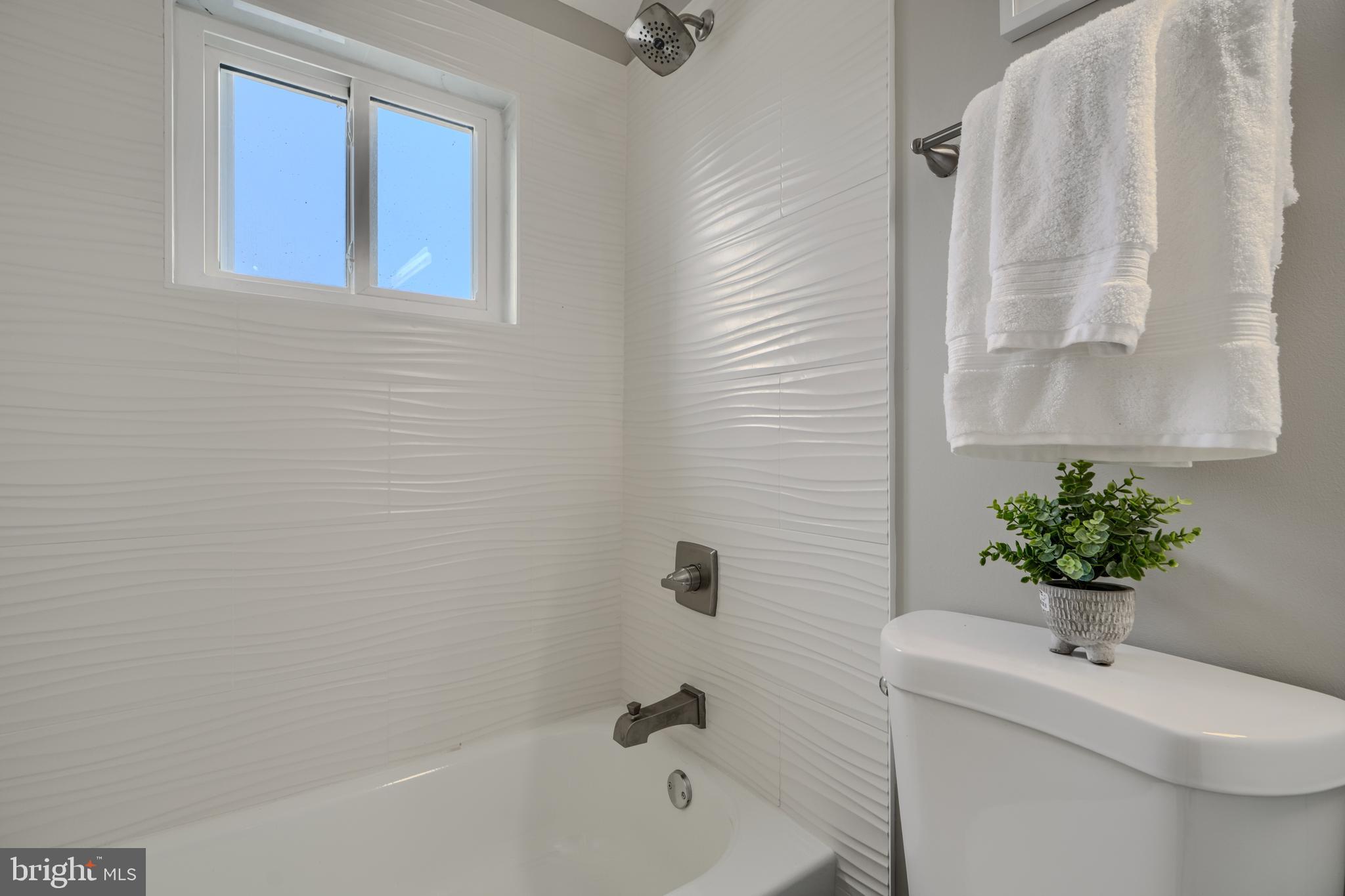 MIDDLESEX - Residential