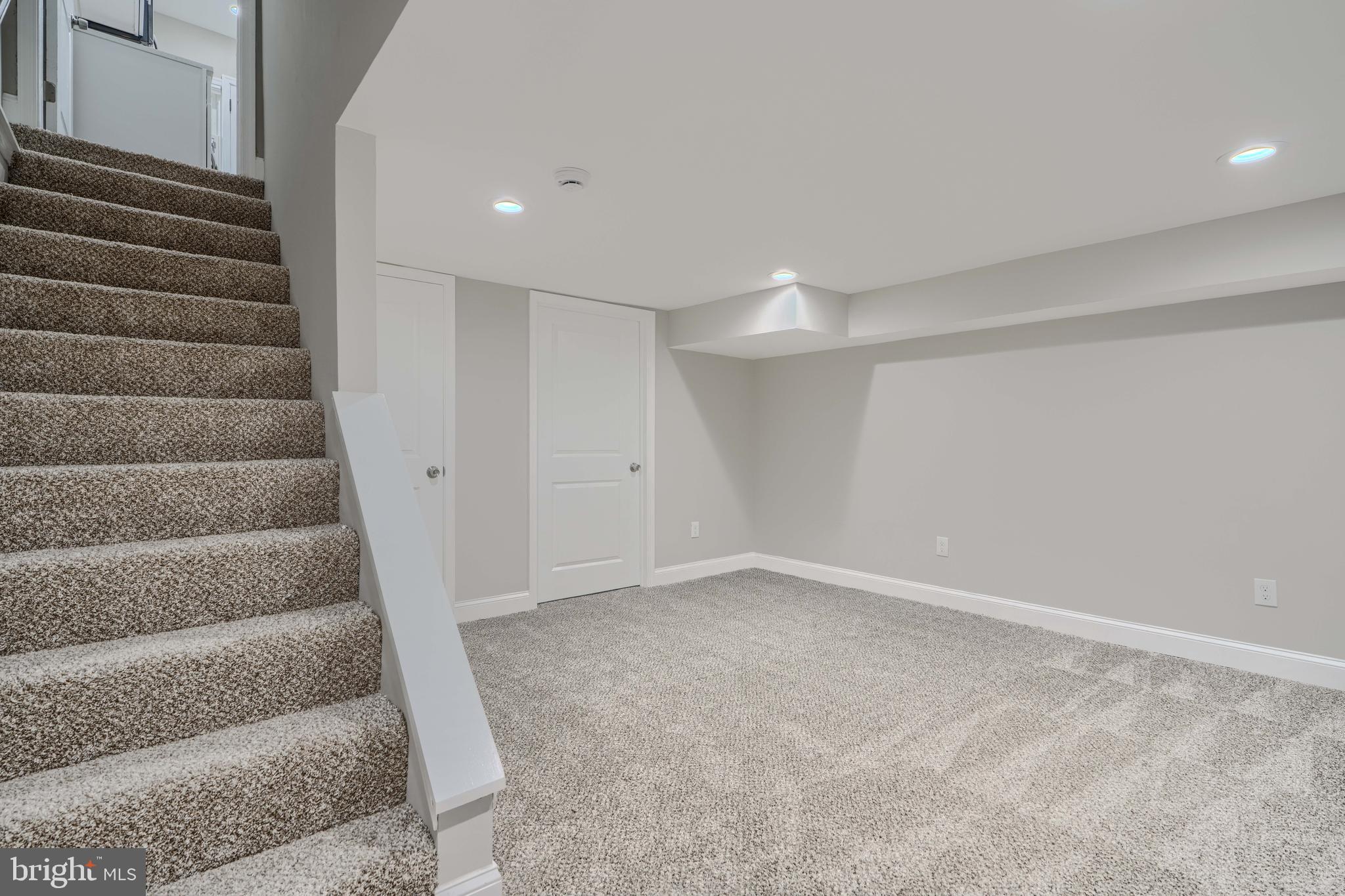 MIDDLESEX - Residential