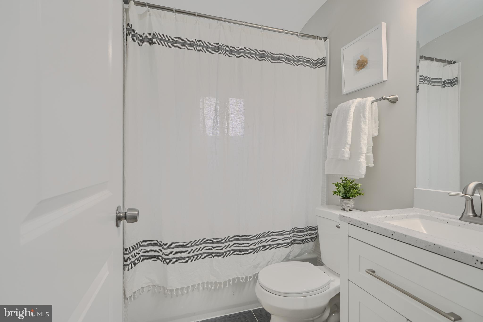 MIDDLESEX - Residential