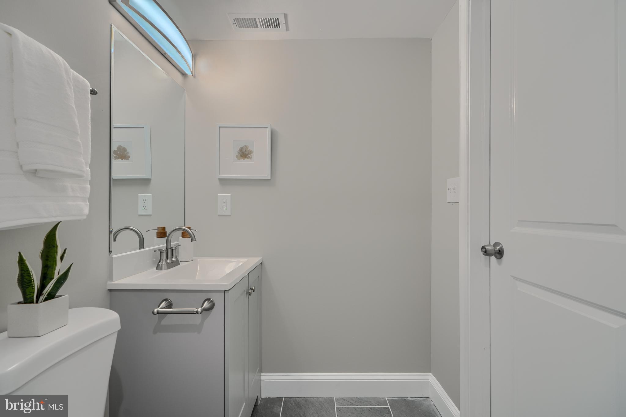 MIDDLESEX - Residential