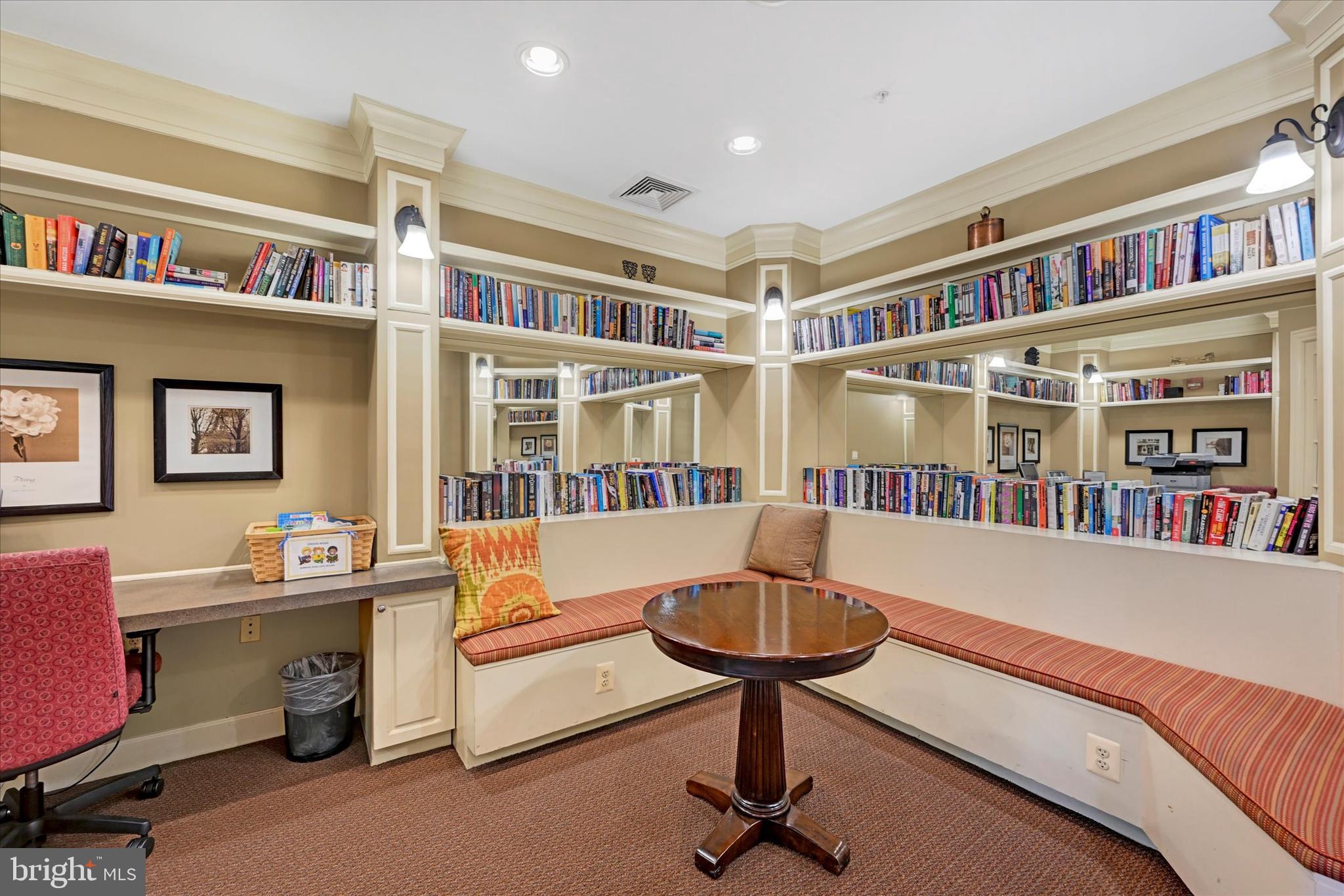 HIGH VIEW - Residential