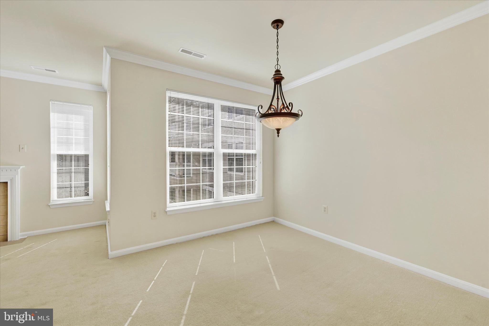 HIGH VIEW - Residential