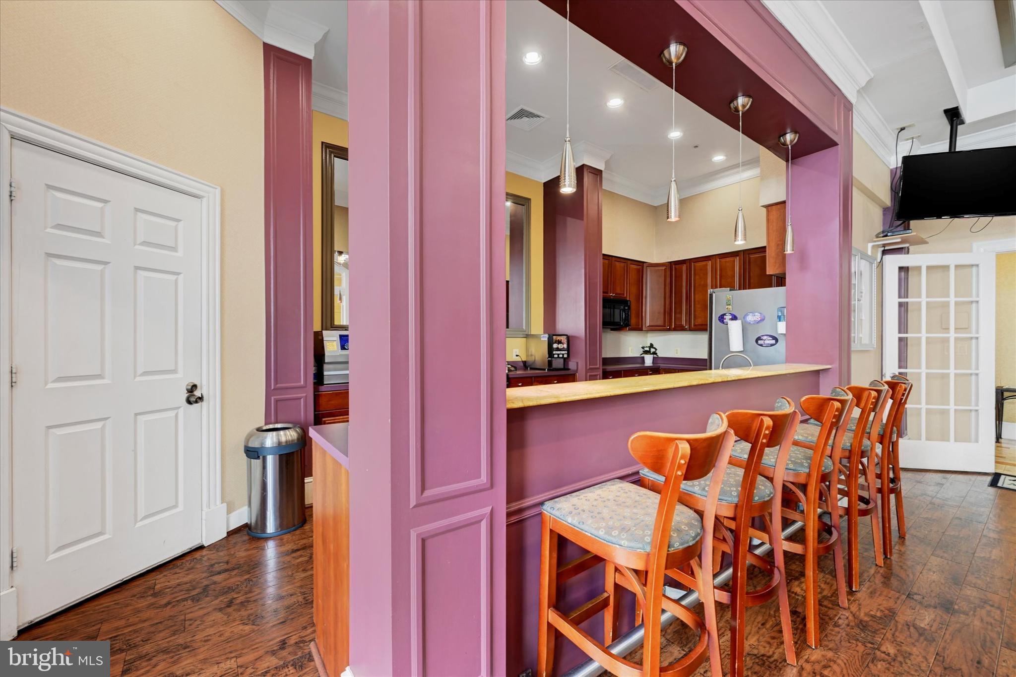 HIGH VIEW - Residential