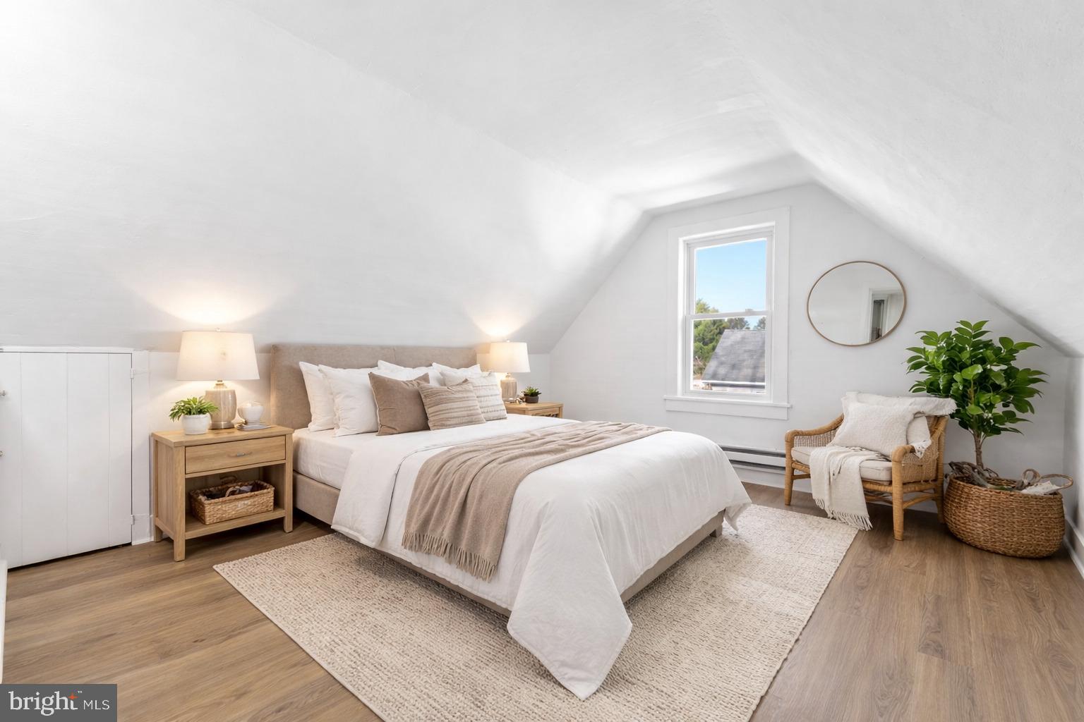 132 W CLINTON STREET