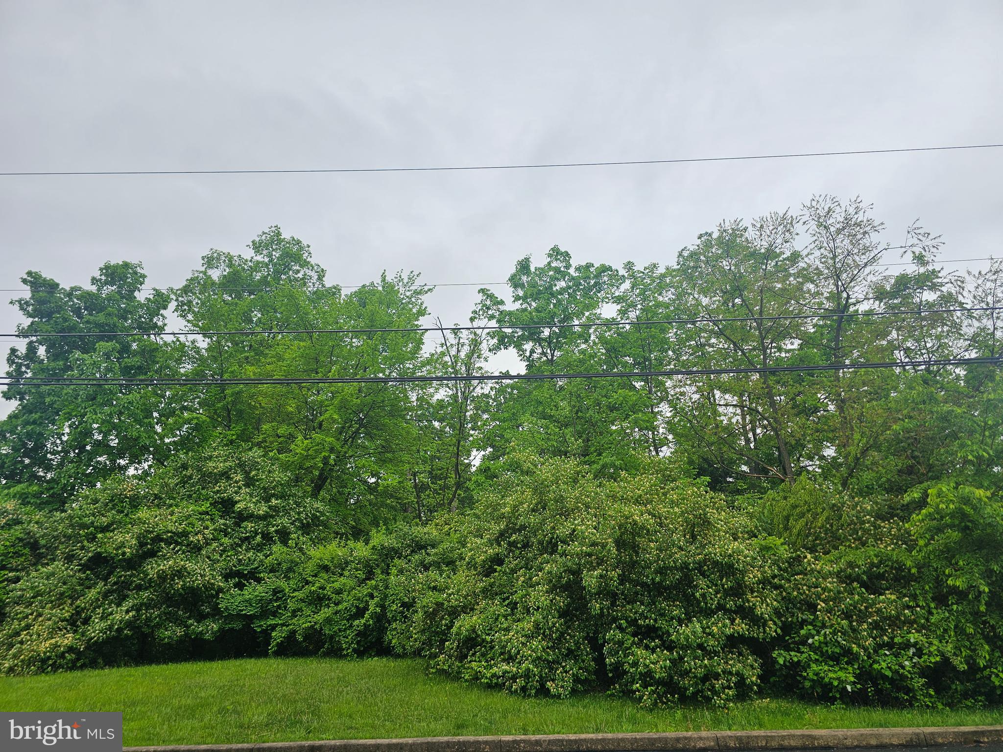 180 SMOKESTOWN ROAD