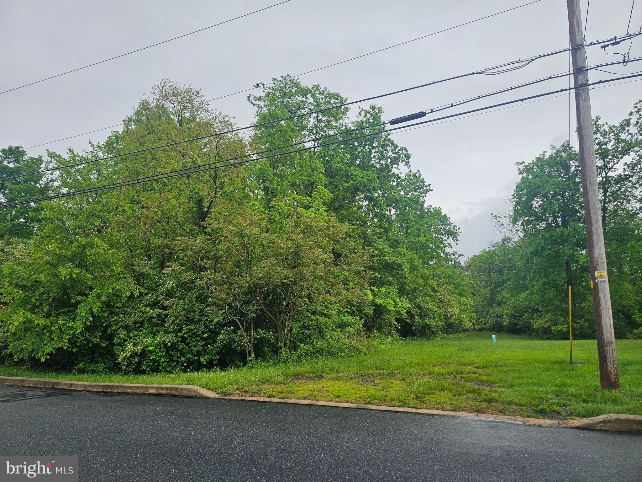 180 SMOKESTOWN ROAD