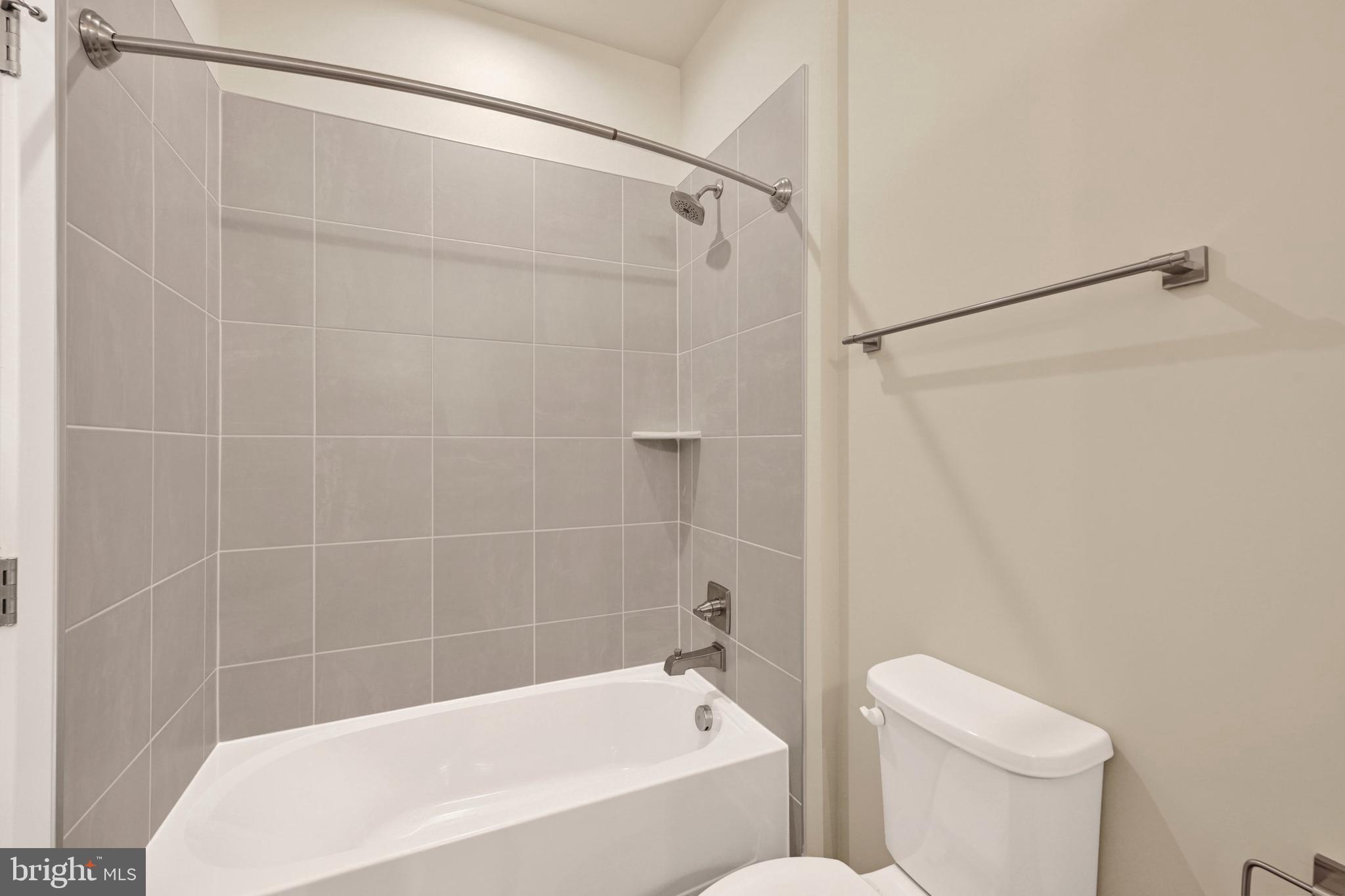 PERRY'S RETREAT - Residential