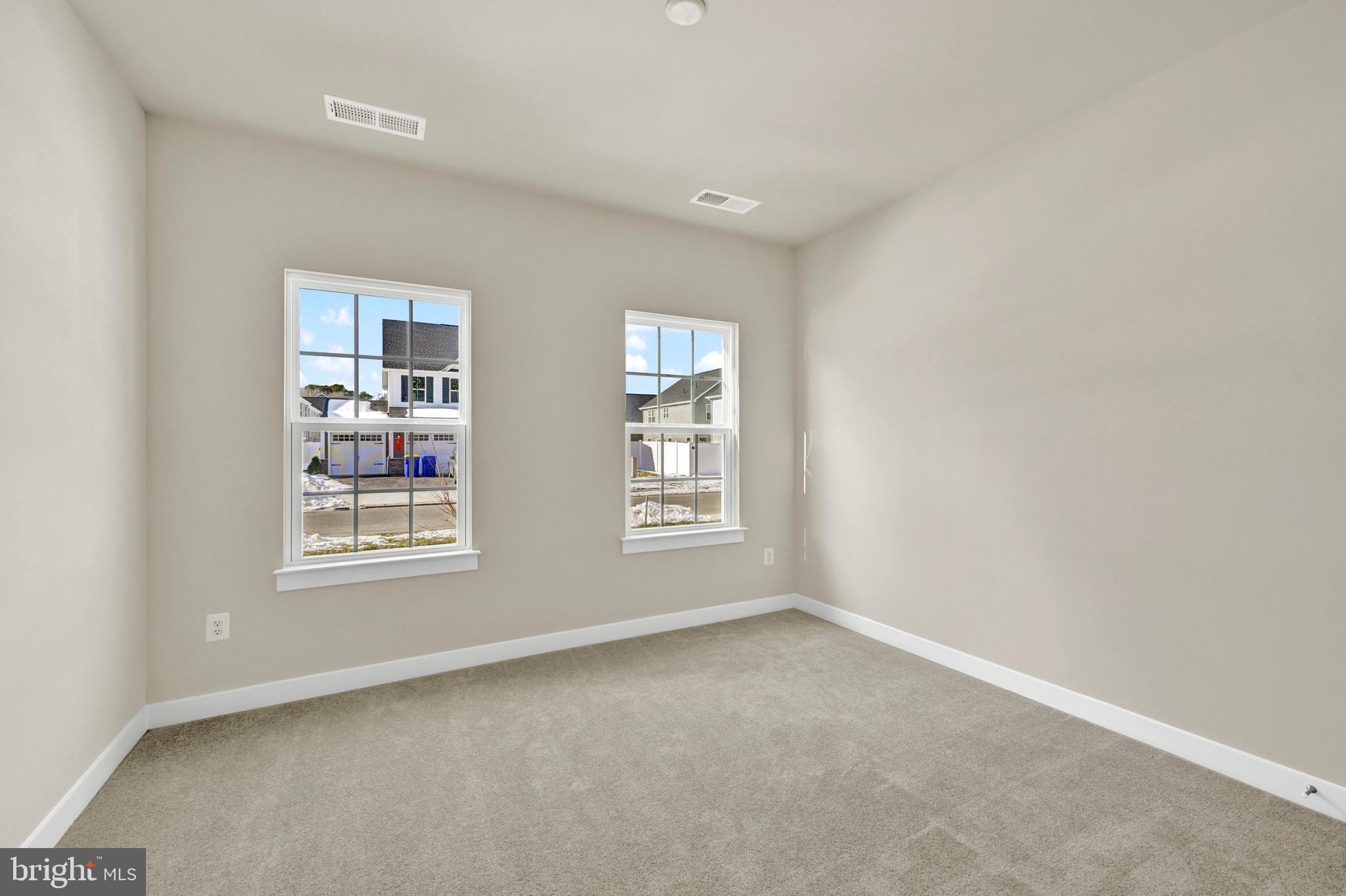 PERRY'S RETREAT - Residential