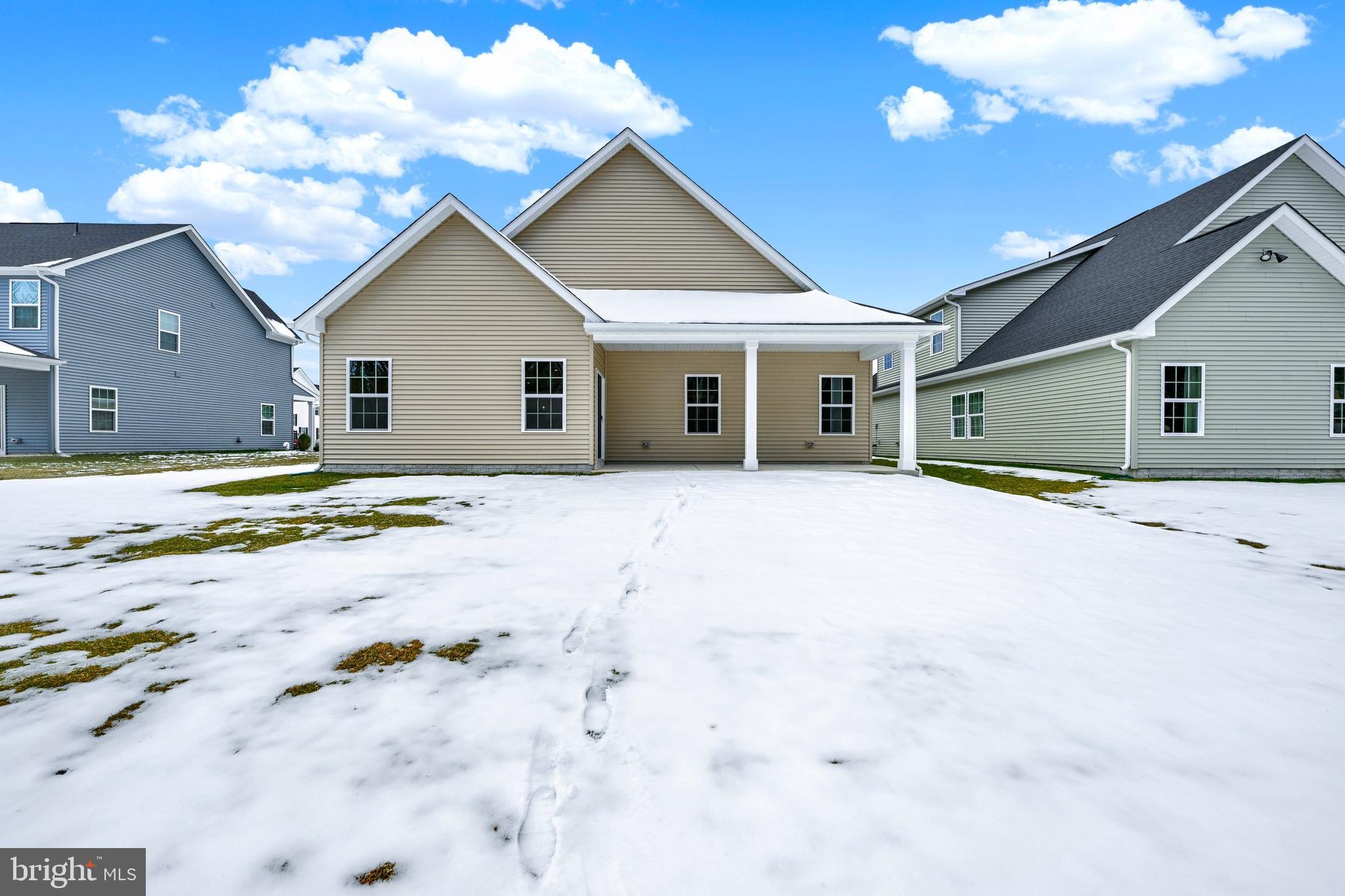 PERRY'S RETREAT - Residential