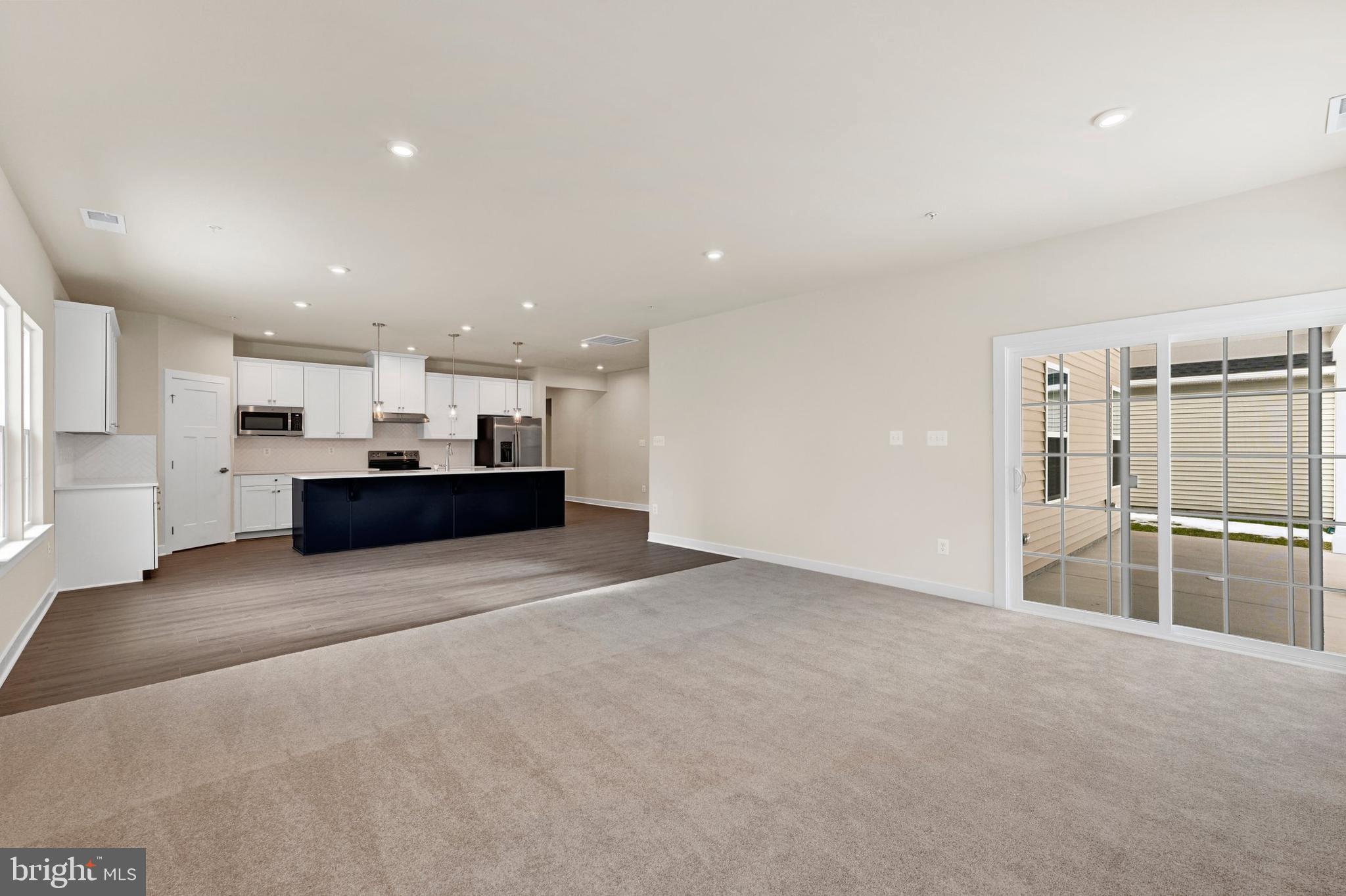 PERRY'S RETREAT - Residential