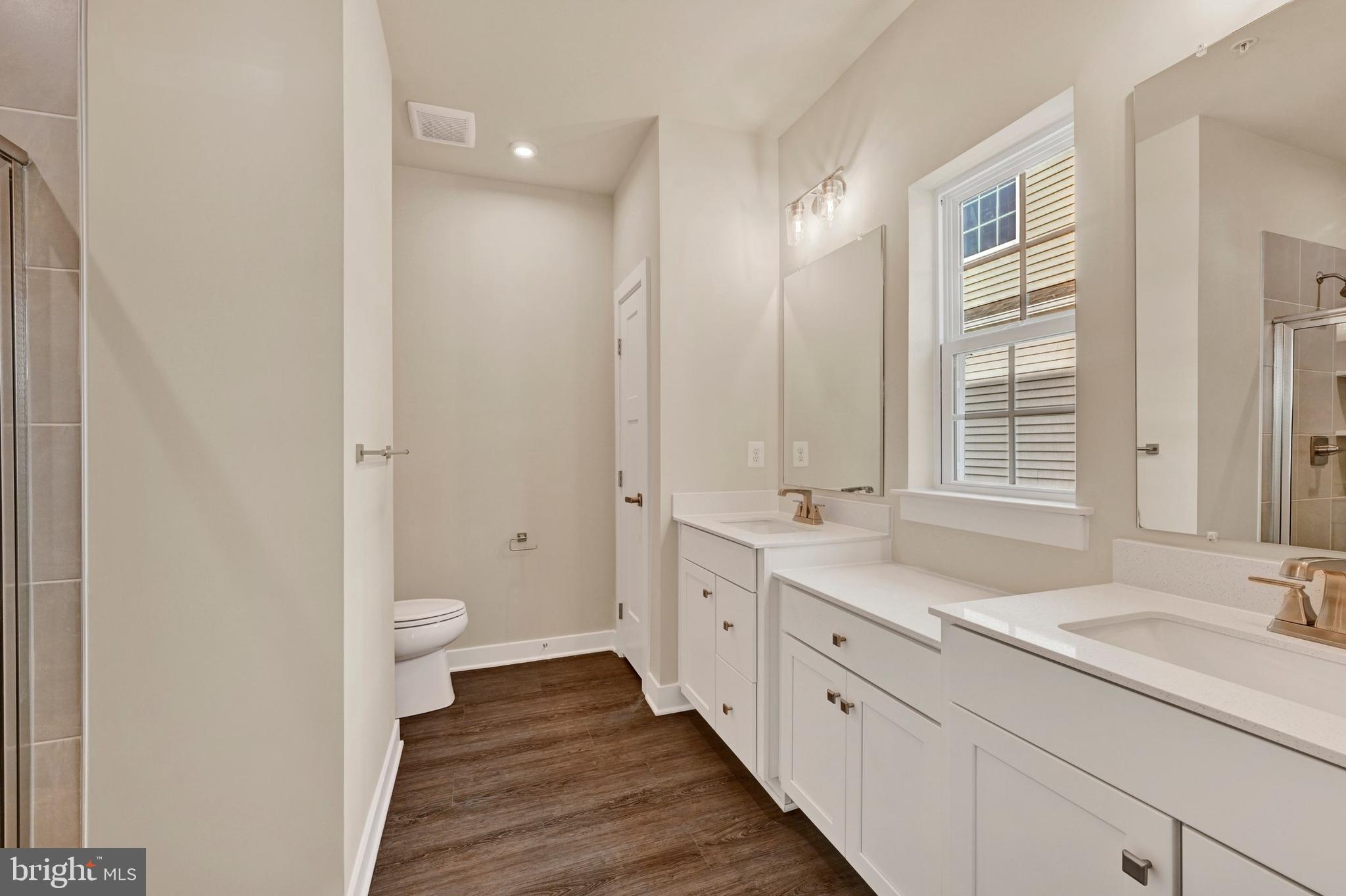 PERRY'S RETREAT - Residential