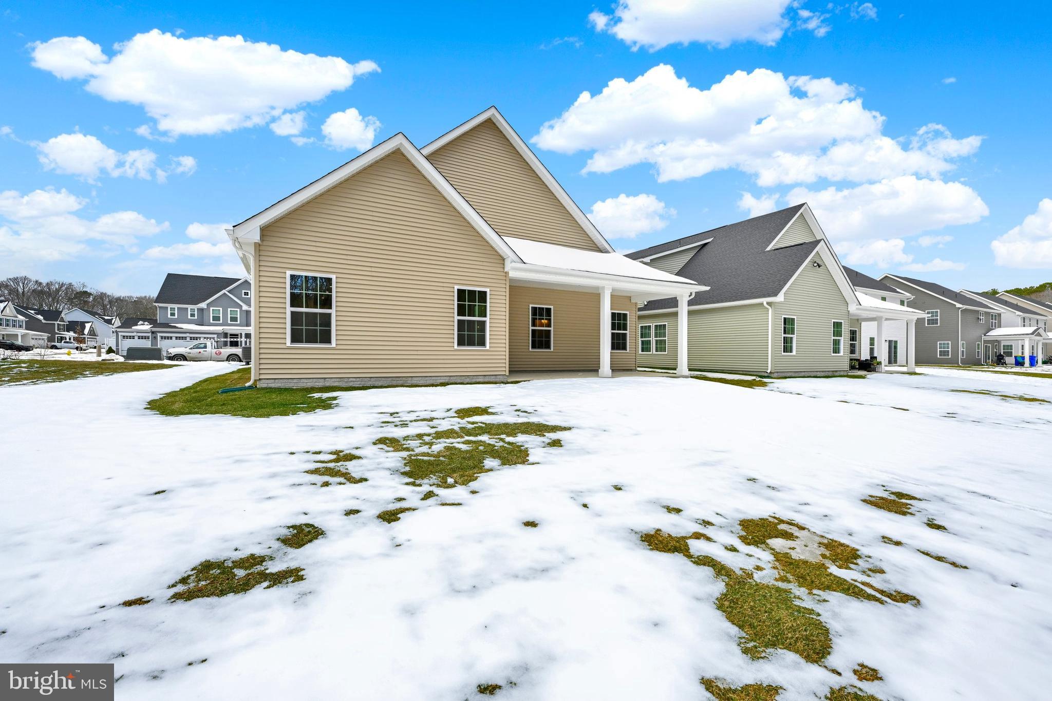 PERRY'S RETREAT - Residential