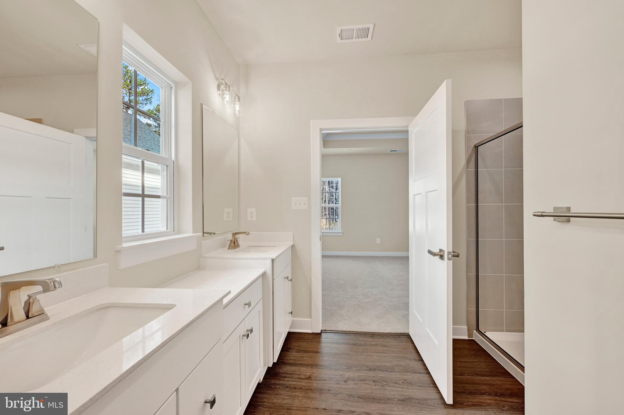 PERRY'S RETREAT - Residential