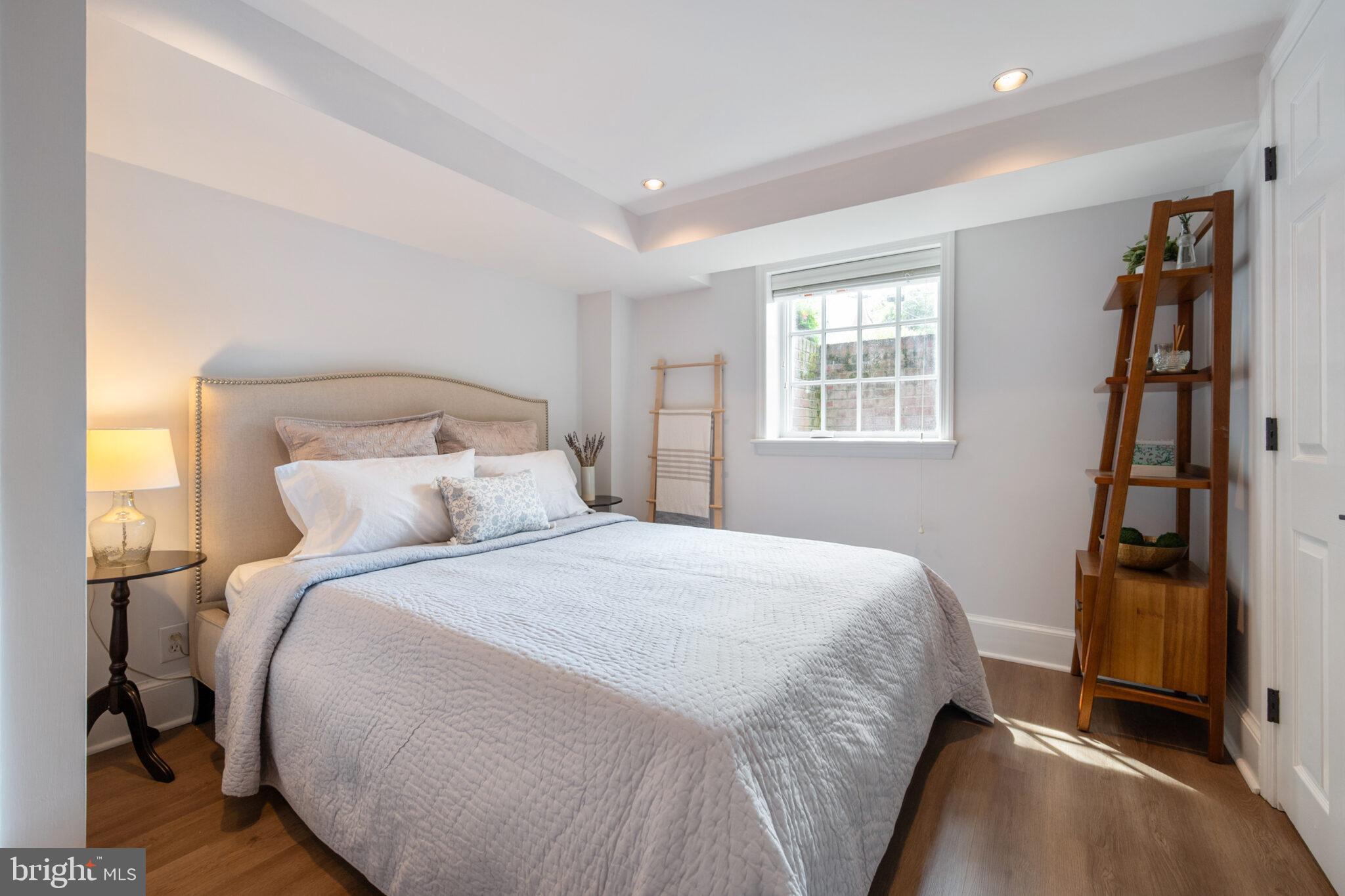 GEORGE WASHINGTON PARK - Residential