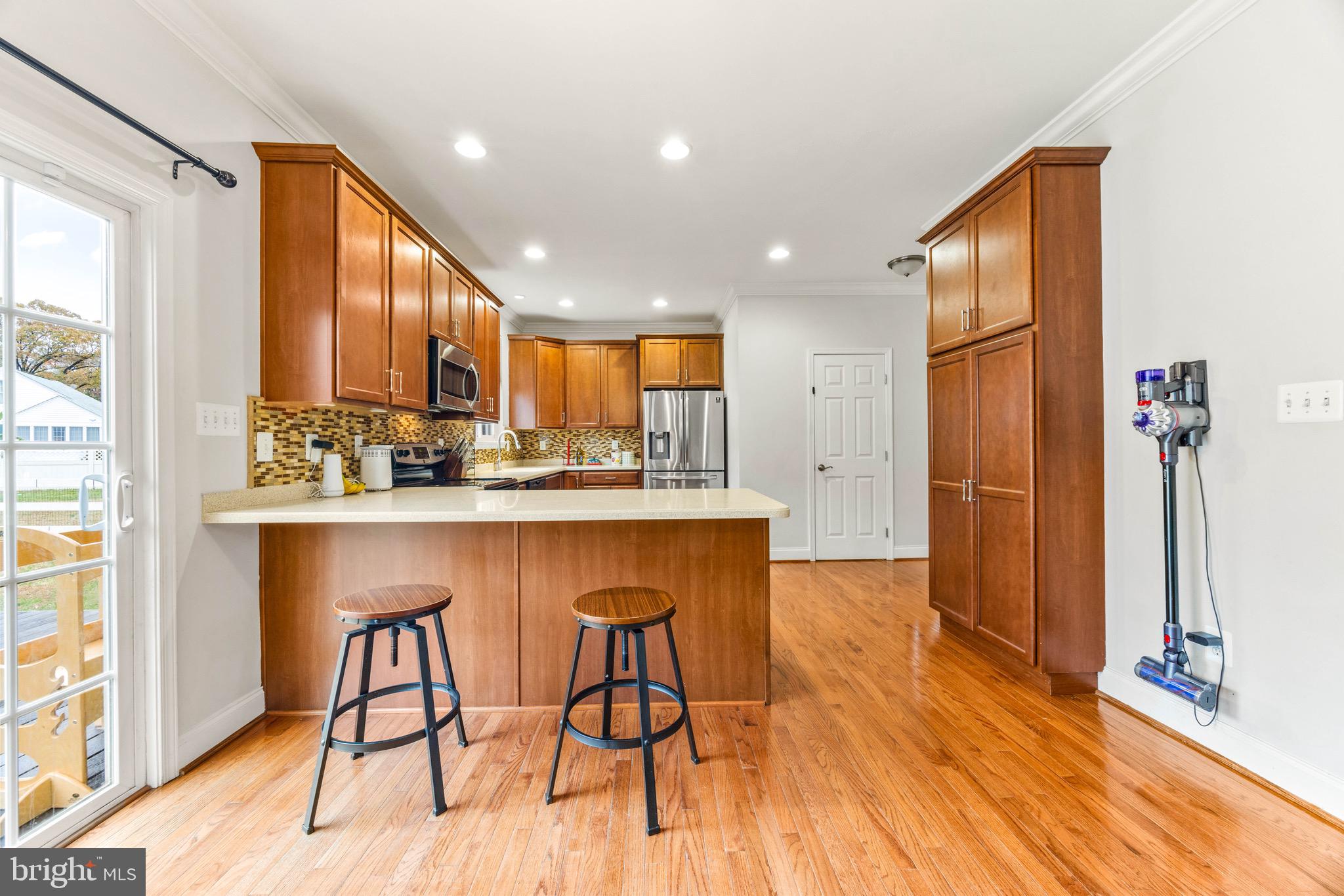 CARVEL BEACH - Residential