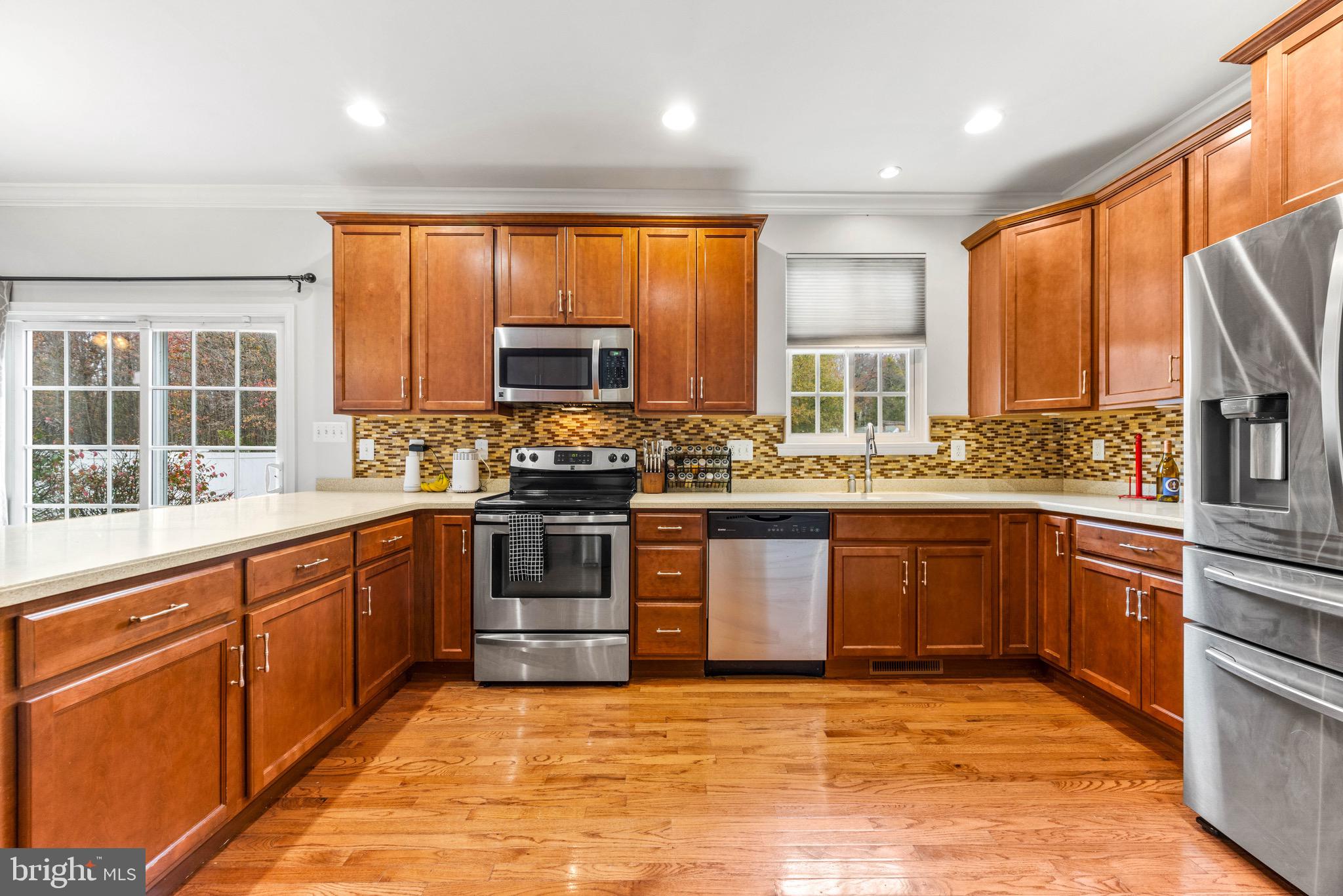 CARVEL BEACH - Residential