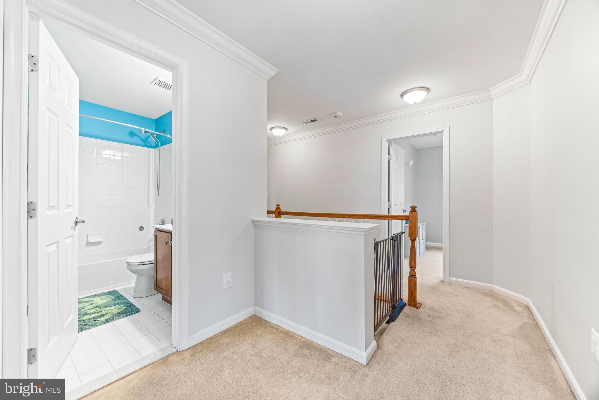 CARVEL BEACH - Residential